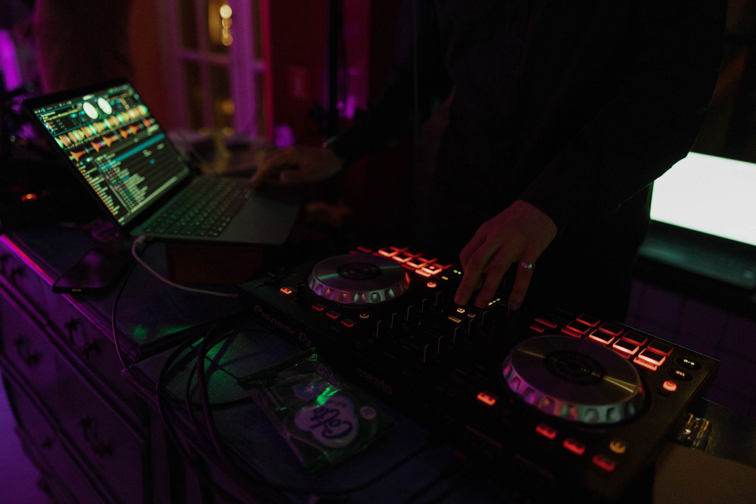 Василий и Елизавета. Вечеринка. Организация и координация свадебных и семейных торжеств