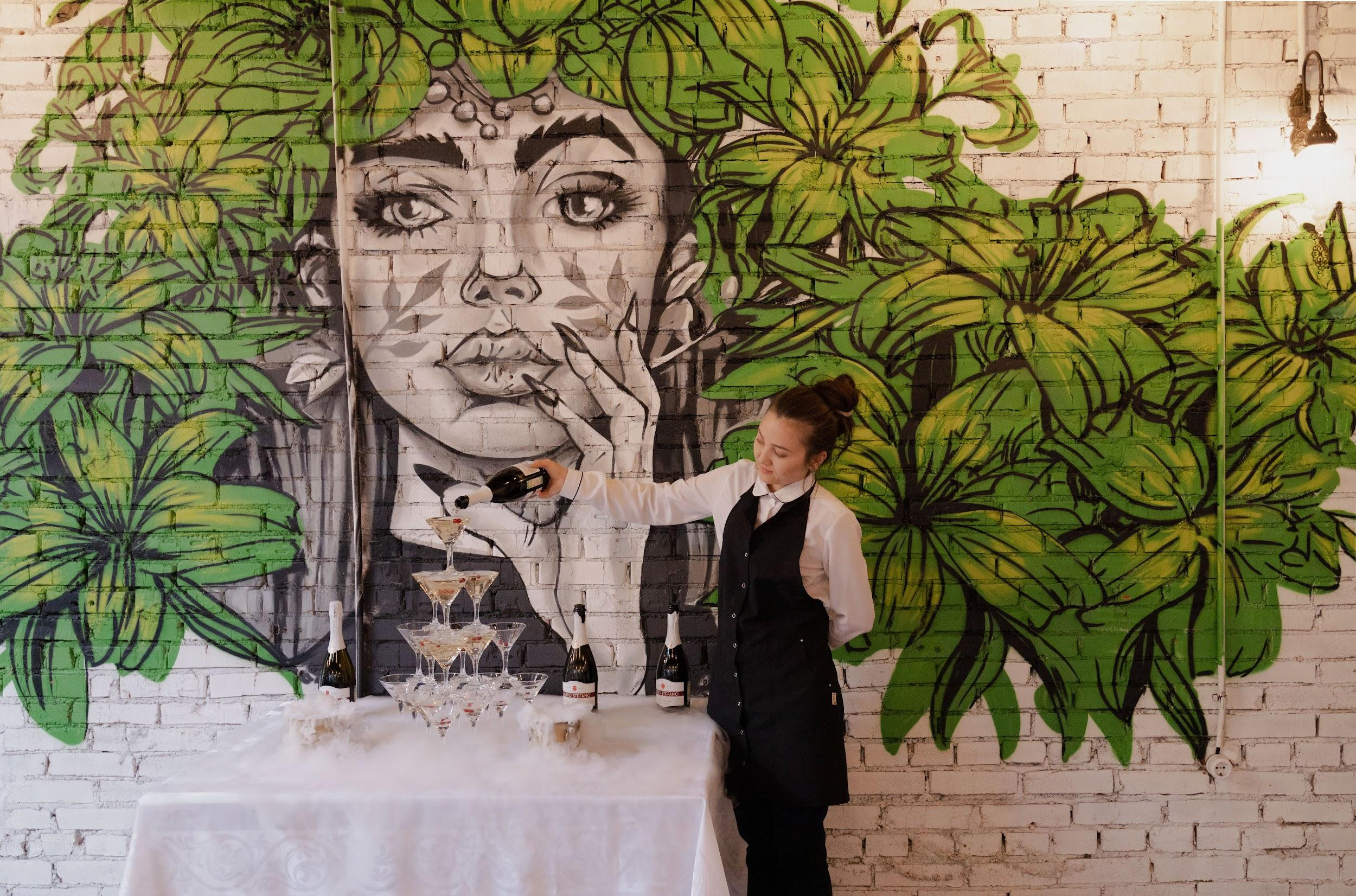 Хусейн и Кристина. Роспись и камерный ужин. Организация и координация свадебных и семейных торжеств