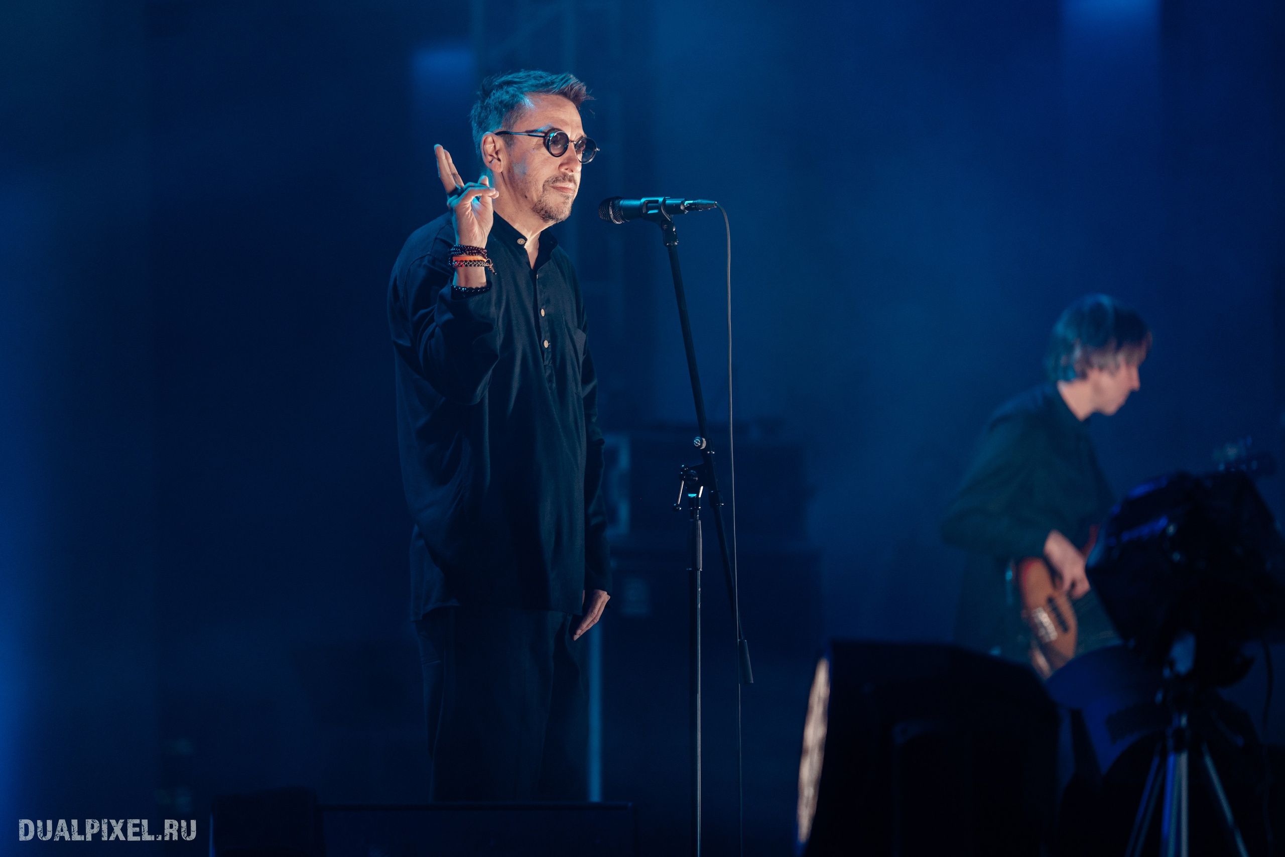 Танцы Минус. Магия музыки в кадре: Концертная Фотография