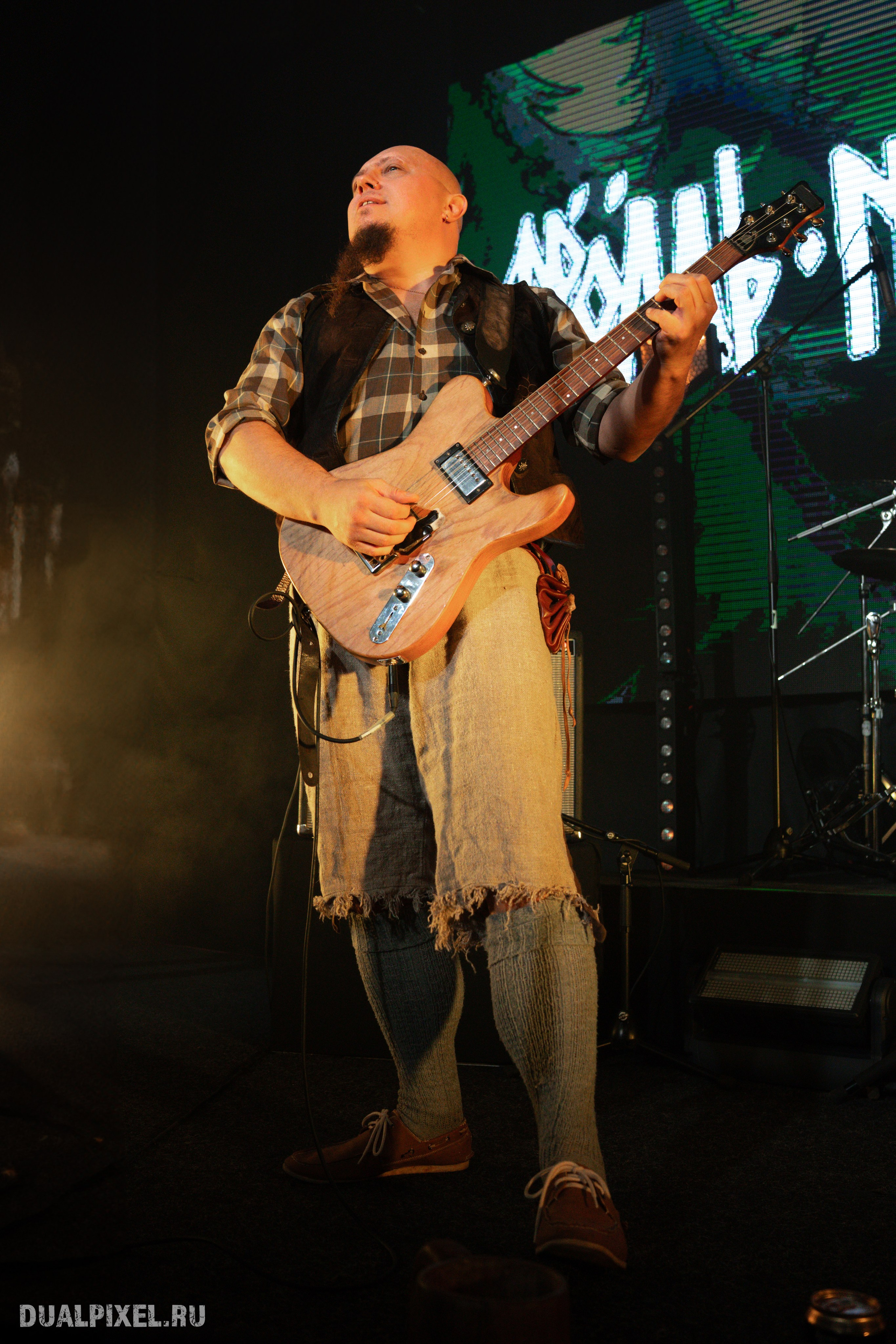 Тролль гнёт ель. Магия музыки в кадре: Концертная Фотография