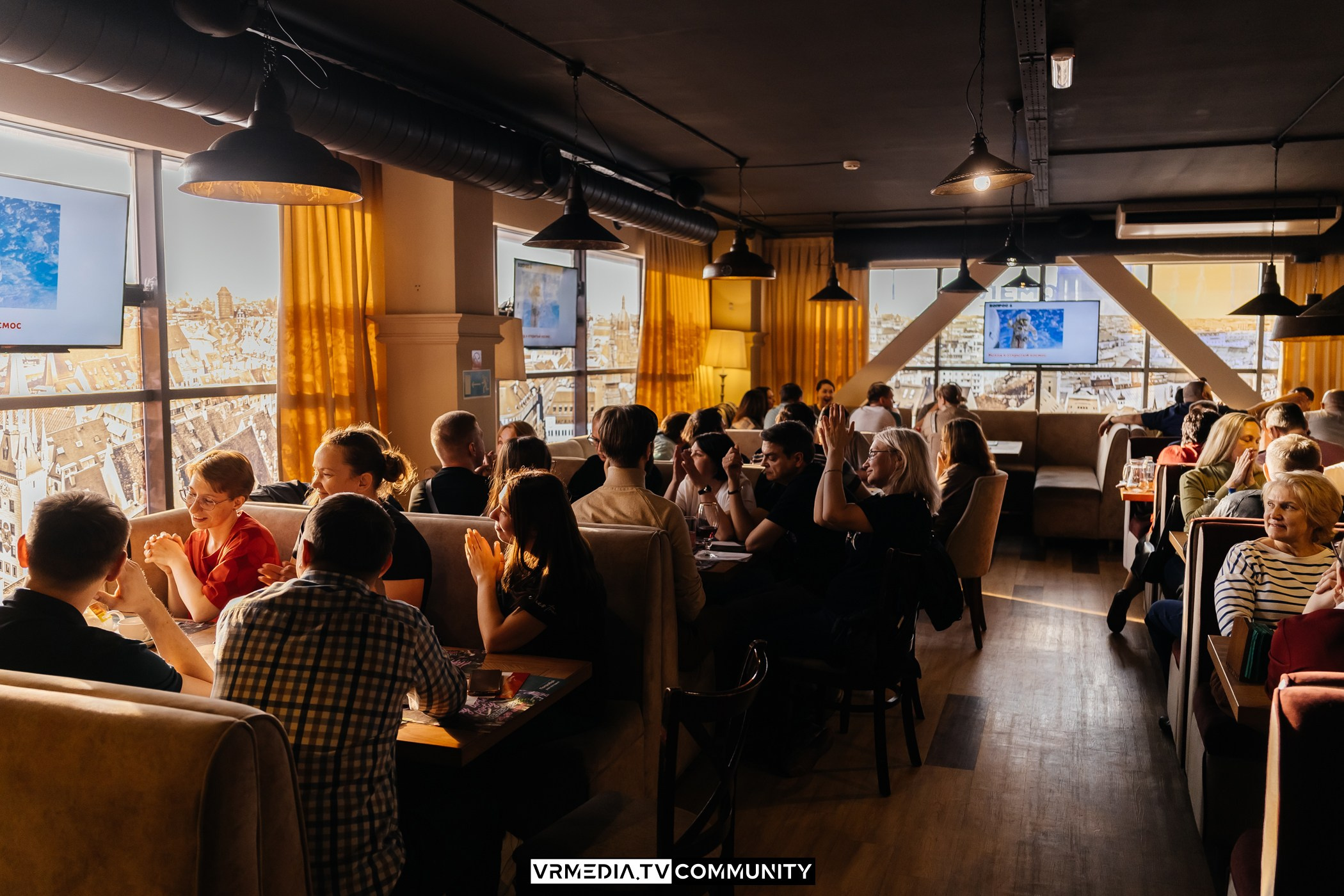 Эйнштейн Party в ресторане «Мюнхен»