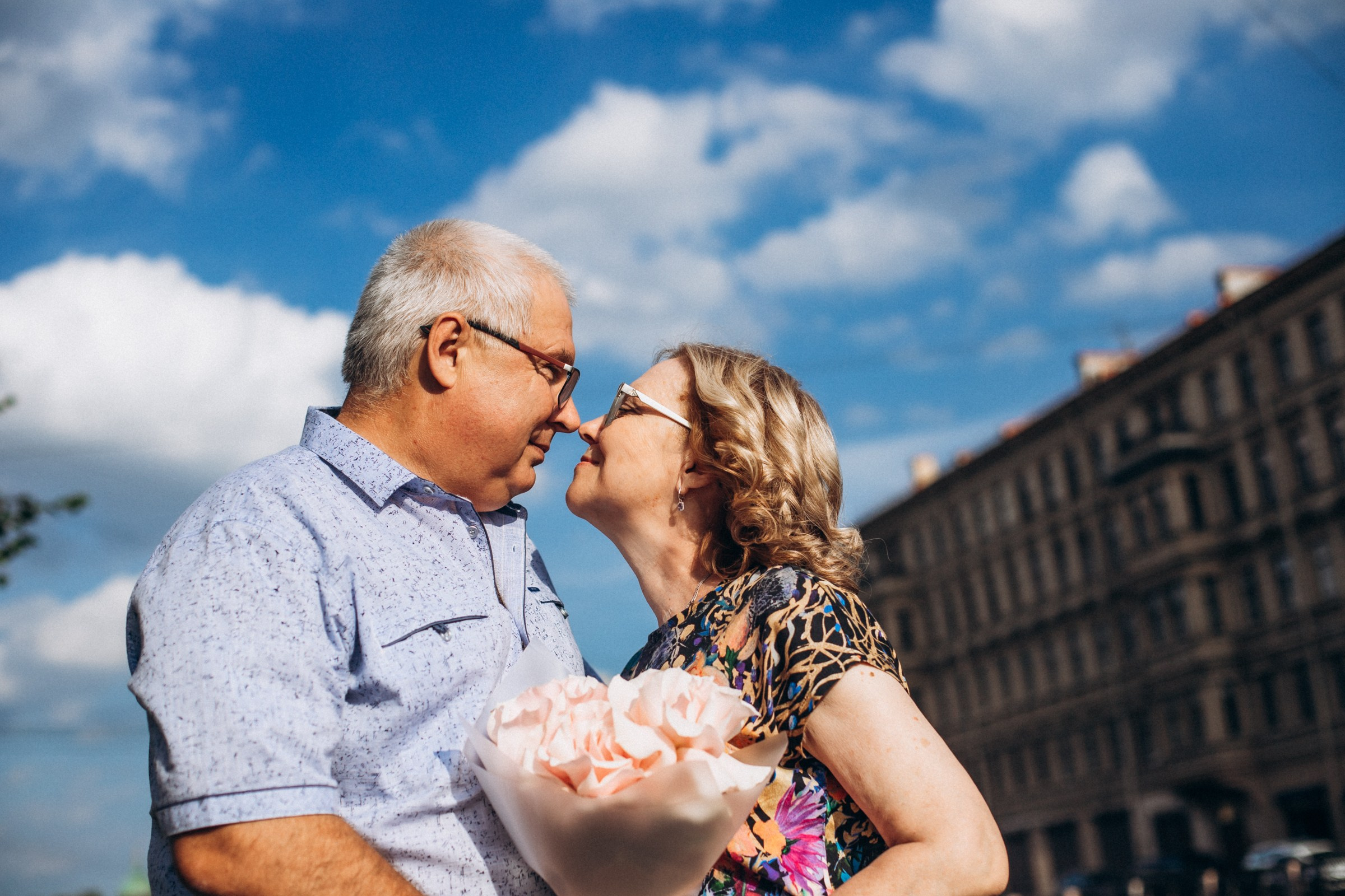 Андрей и Елена в августе. Фотопрогулка в Петербурге. Индивидуальный и семейный фотограф в Санкт-Петербурге
