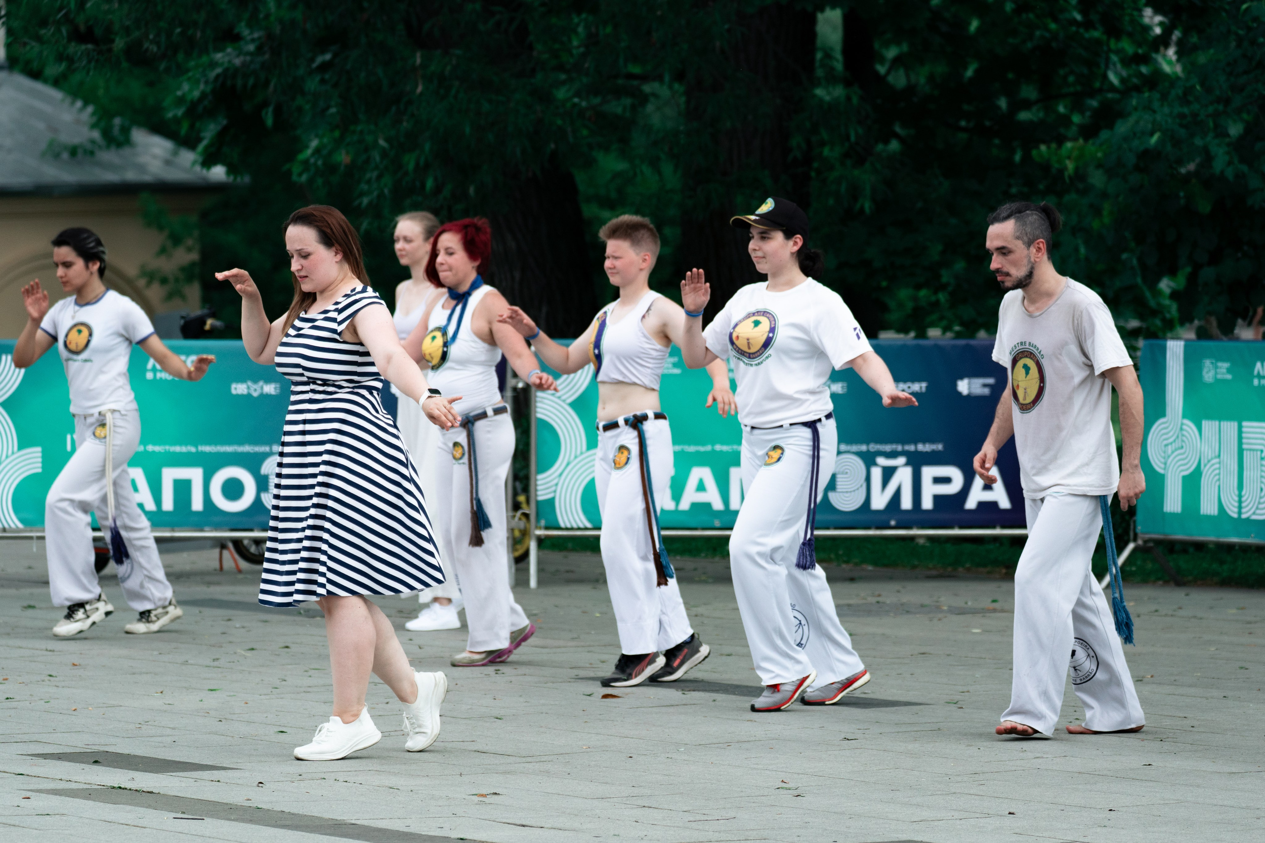 Открытый класс AXE Capoeira на фестивале неолимписких видов спорта на ВДНХ 2025 г:. Фотограф в Москве Ткаченко Владимир