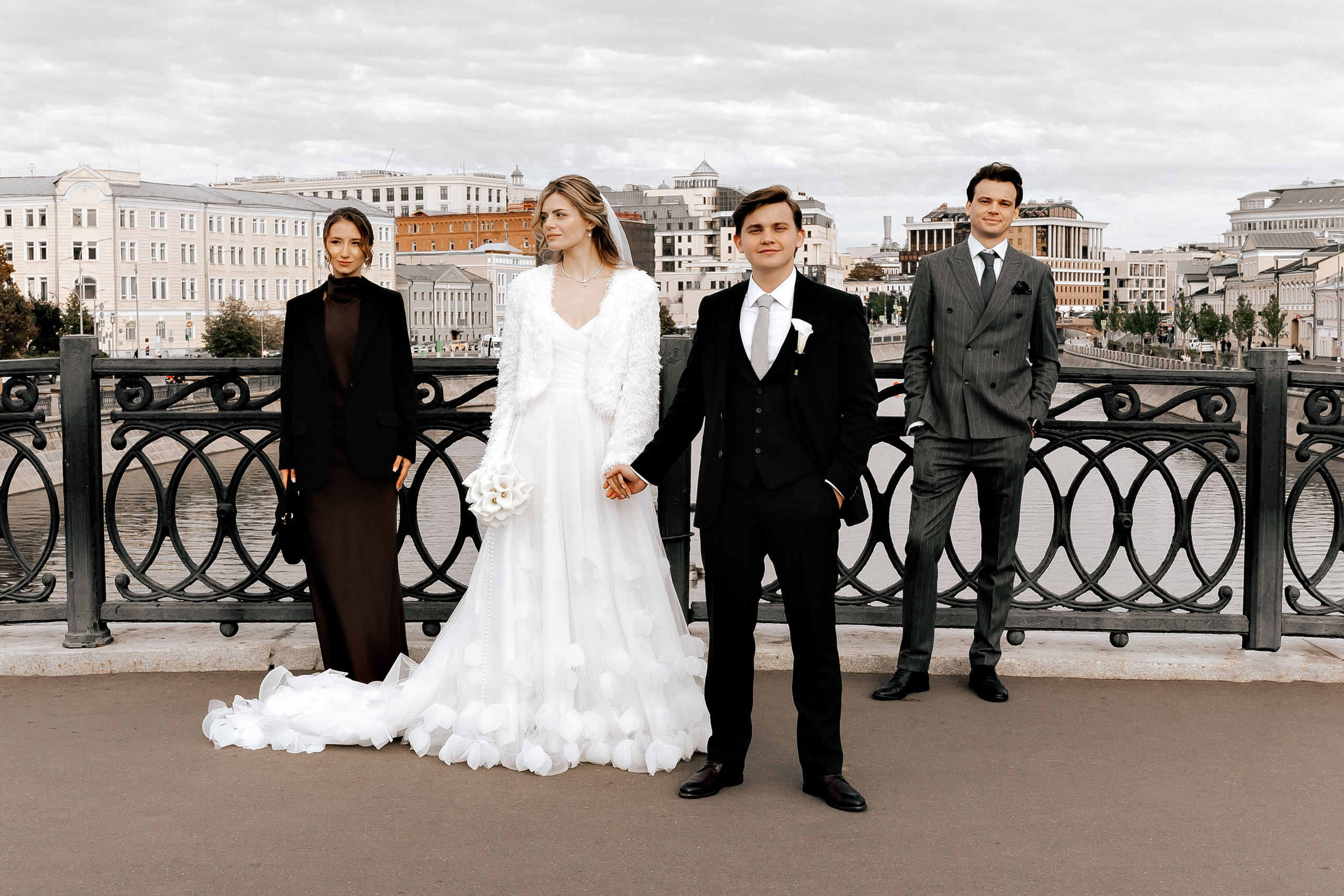 Свадьба «Парк Горького» Артём-Юлия. Свадебный/Портретный фотограф снимаю в Москве