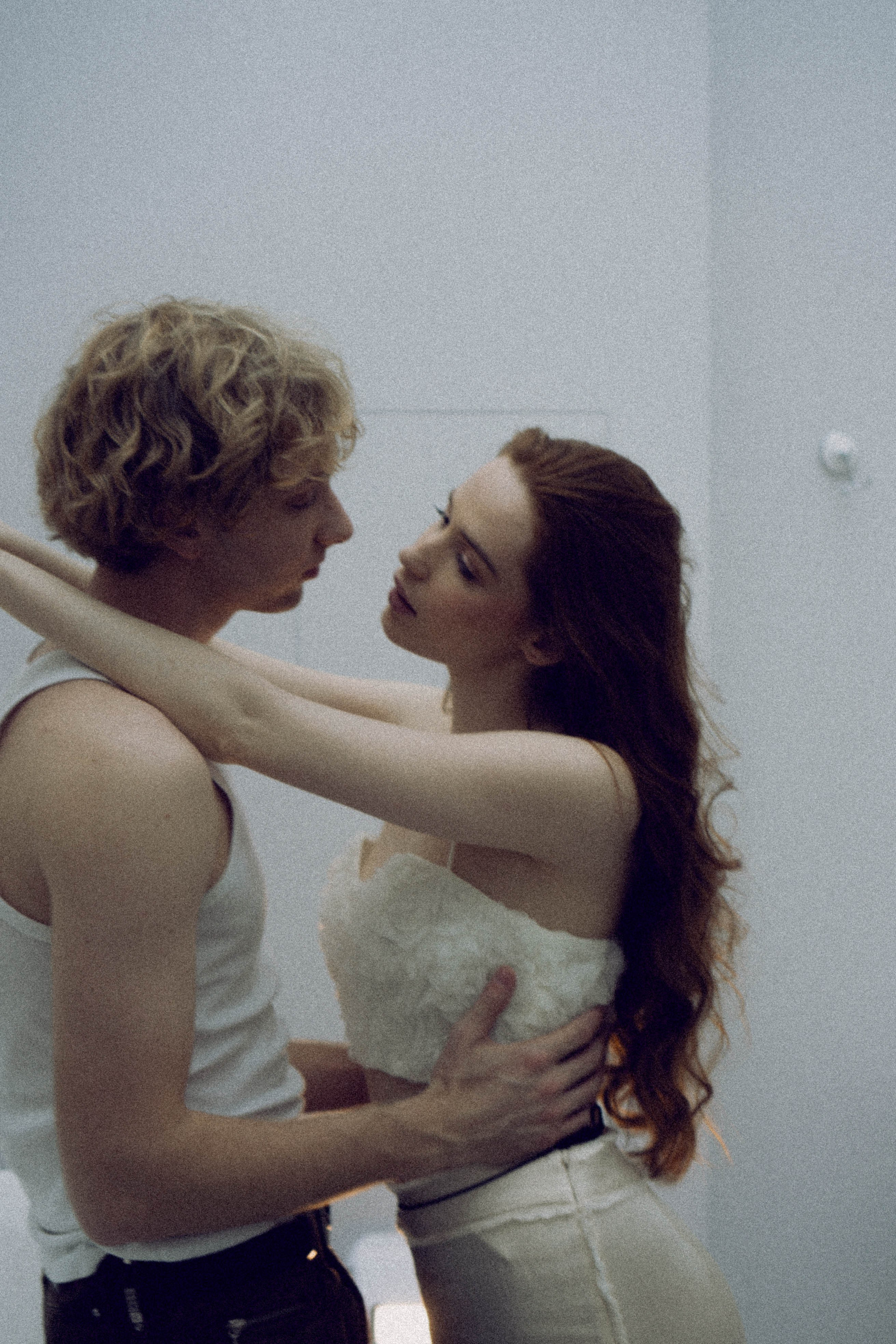 СВАДЕБНАЯ СЬЕМКА В ОТЕЛЕ. СБОРЫ ЖЕНИХА И НЕВЕСТЫ И ТАКЖЕ ТОР И ПОДГОТОВКА К ПРОГУЛКЕ. Профессиональный фотограф, Санкт-Петербург — Виктория Богомолова