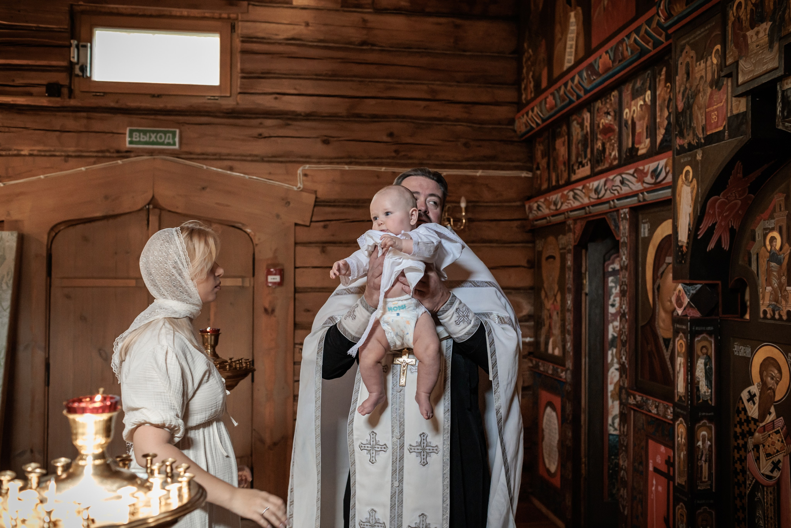 Крещение в Храме Успения Пресвятой Богородицы в Косино. Профессиональный фотограф в Москве и Мо Мария Шантарёва