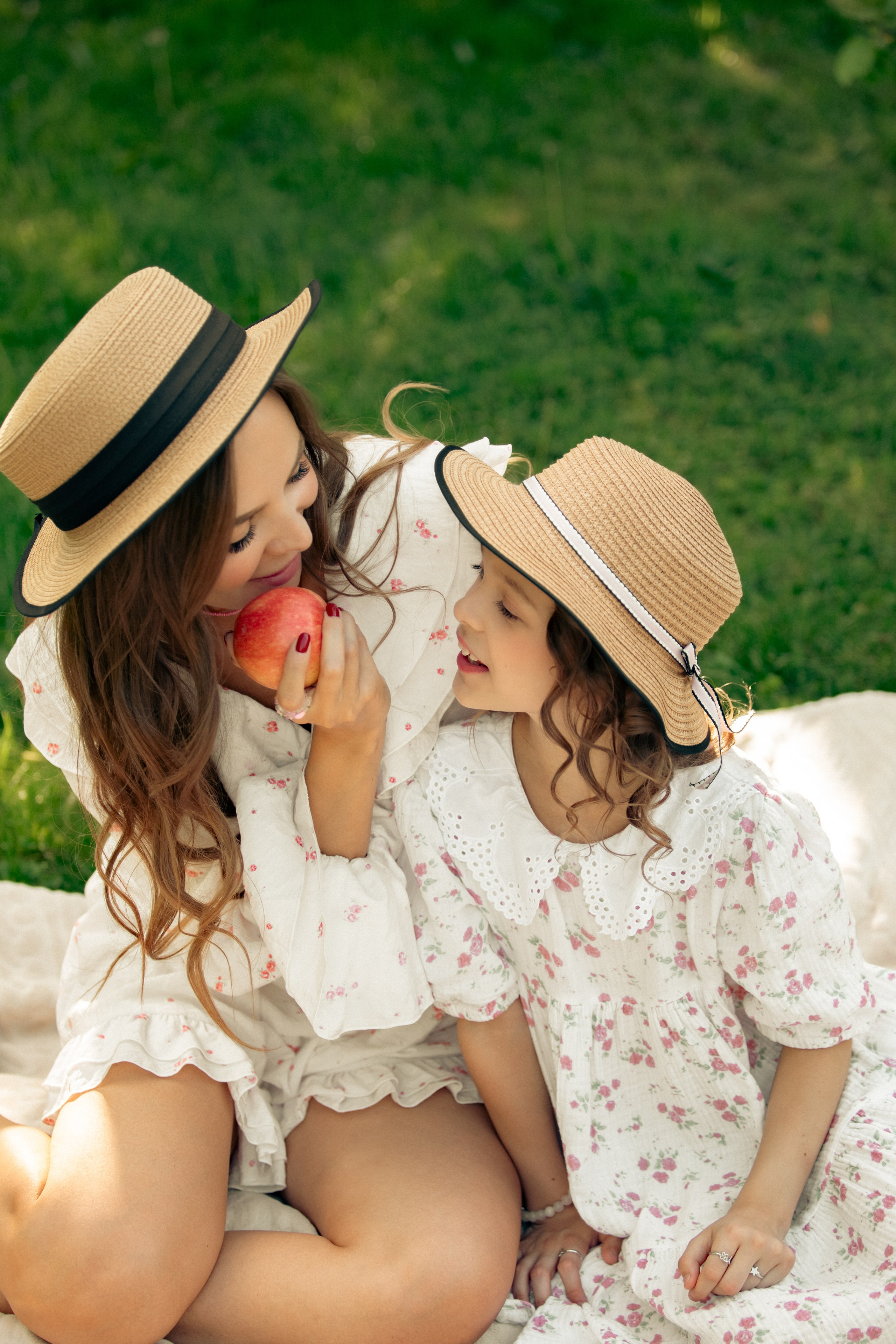 Гузель и Эмилия. Фотограф в Москве Яна Полосина