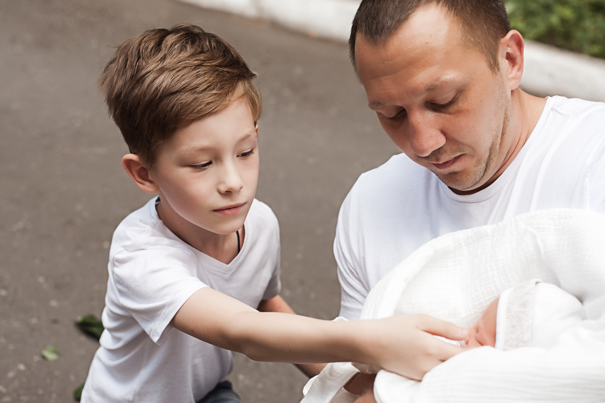Фотосессия выписки из роддома. Фотограф новорожденных в Брянске Анжелика Прохоренкова