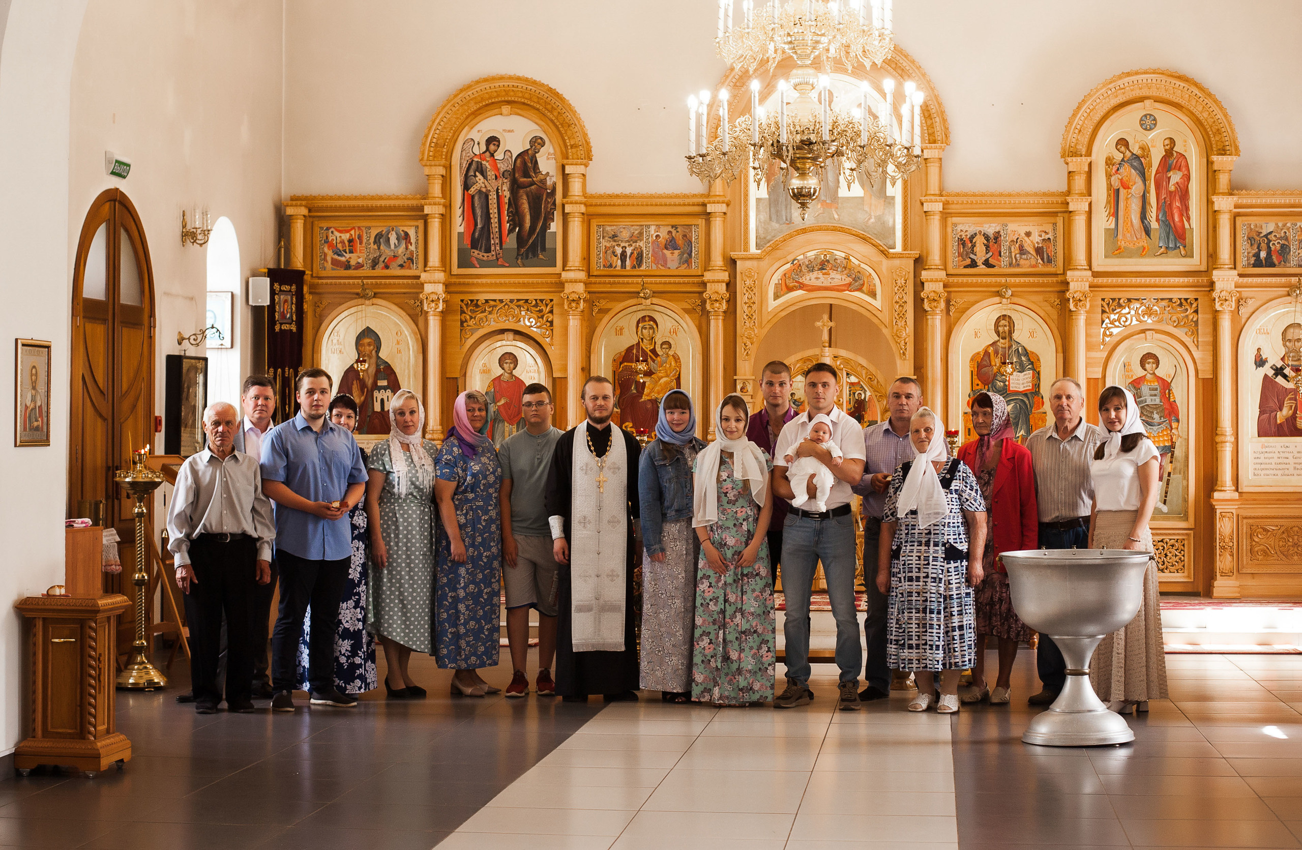 Церковь Николая Чудотворца. Фотограф новорожденных в Брянске Анжелика Прохоренкова