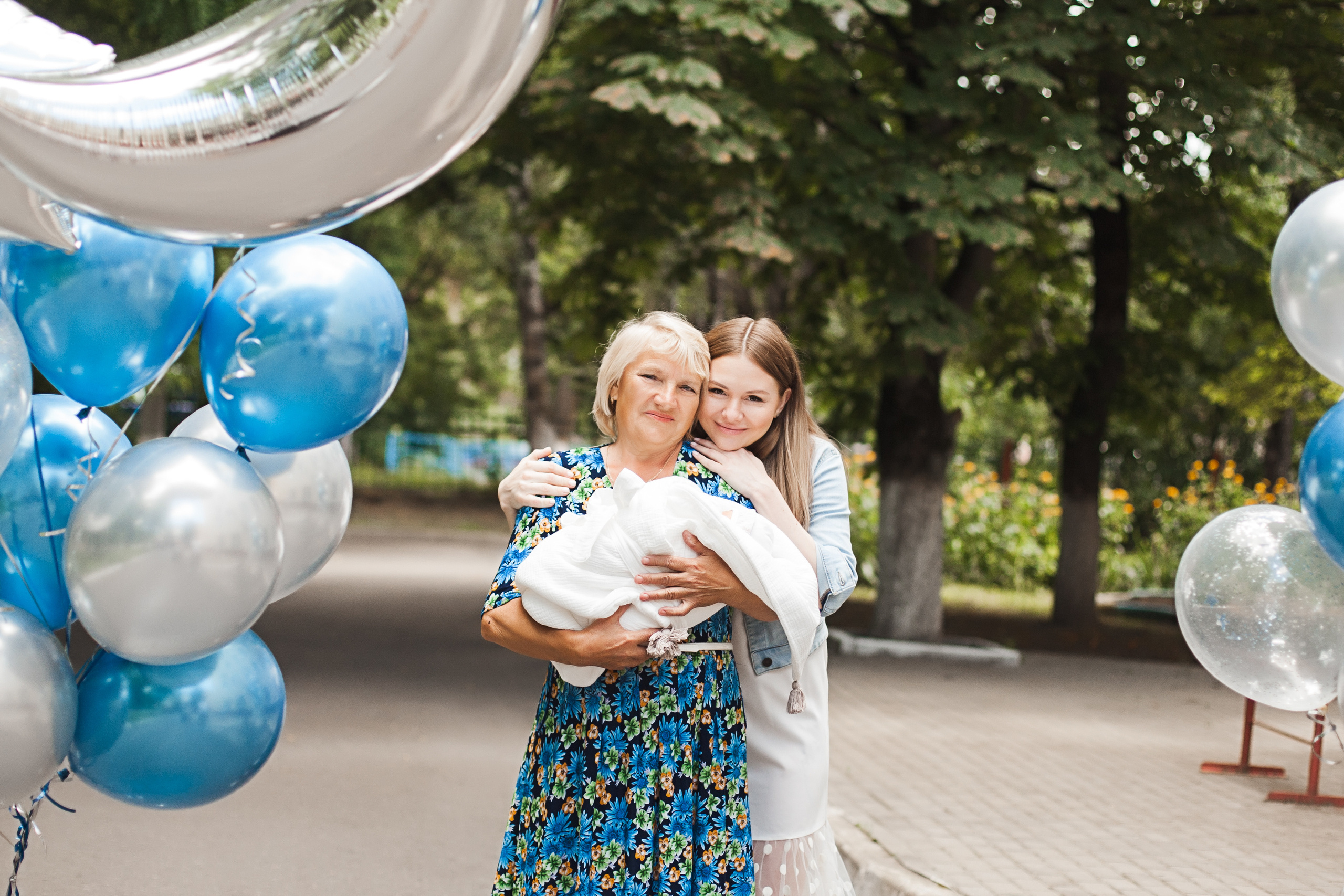 Фотосессия выписки из роддома. Фотограф новорожденных в Брянске Анжелика Прохоренкова