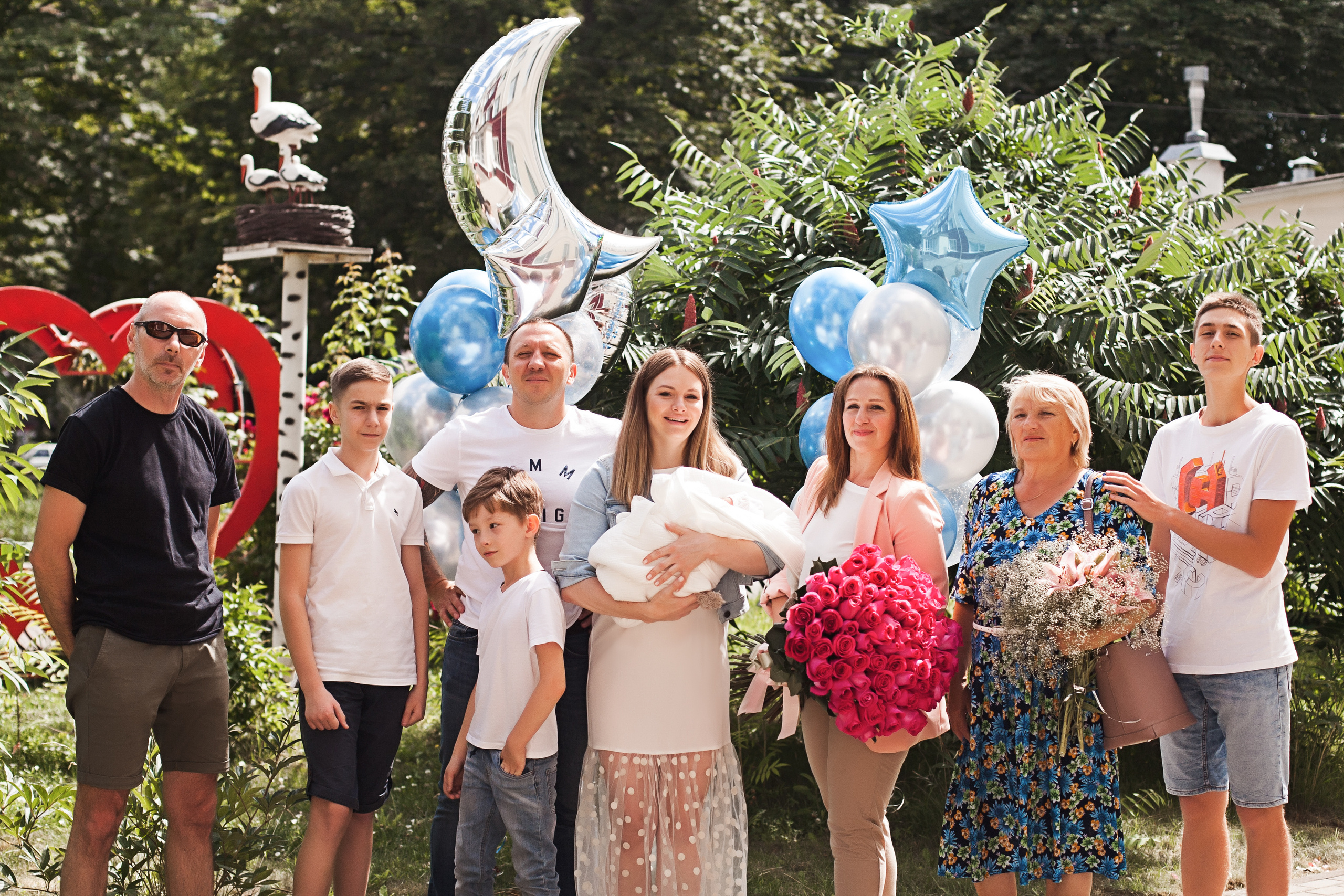 Фотосессия выписки из роддома. Фотограф новорожденных в Брянске Анжелика Прохоренкова