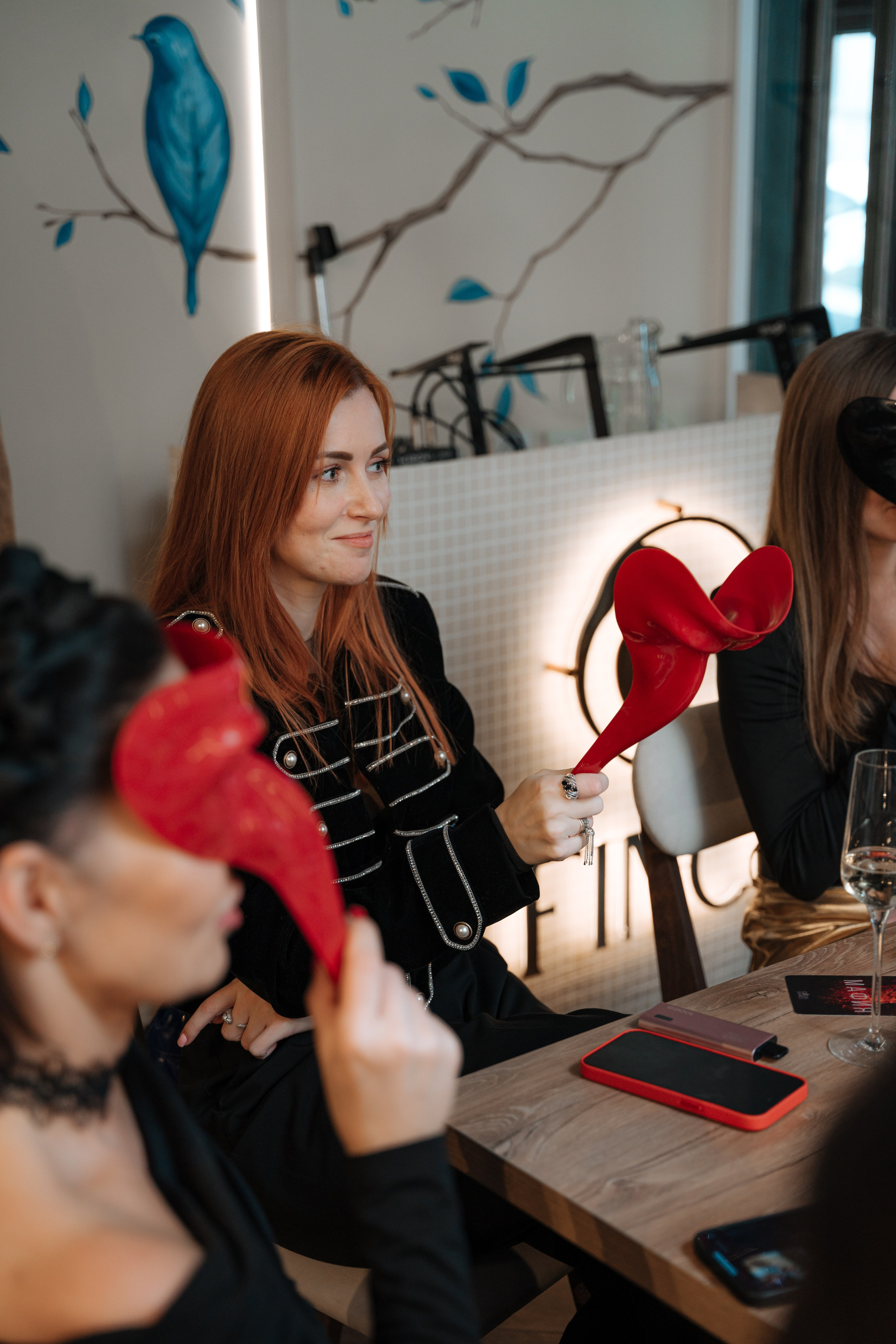 Мафия. Бар FINCH. ЖЕНСКИЙ КЛУБ LAXMI. Портретный фотограф в Санкт-Петербурге Дмитриева Наталия