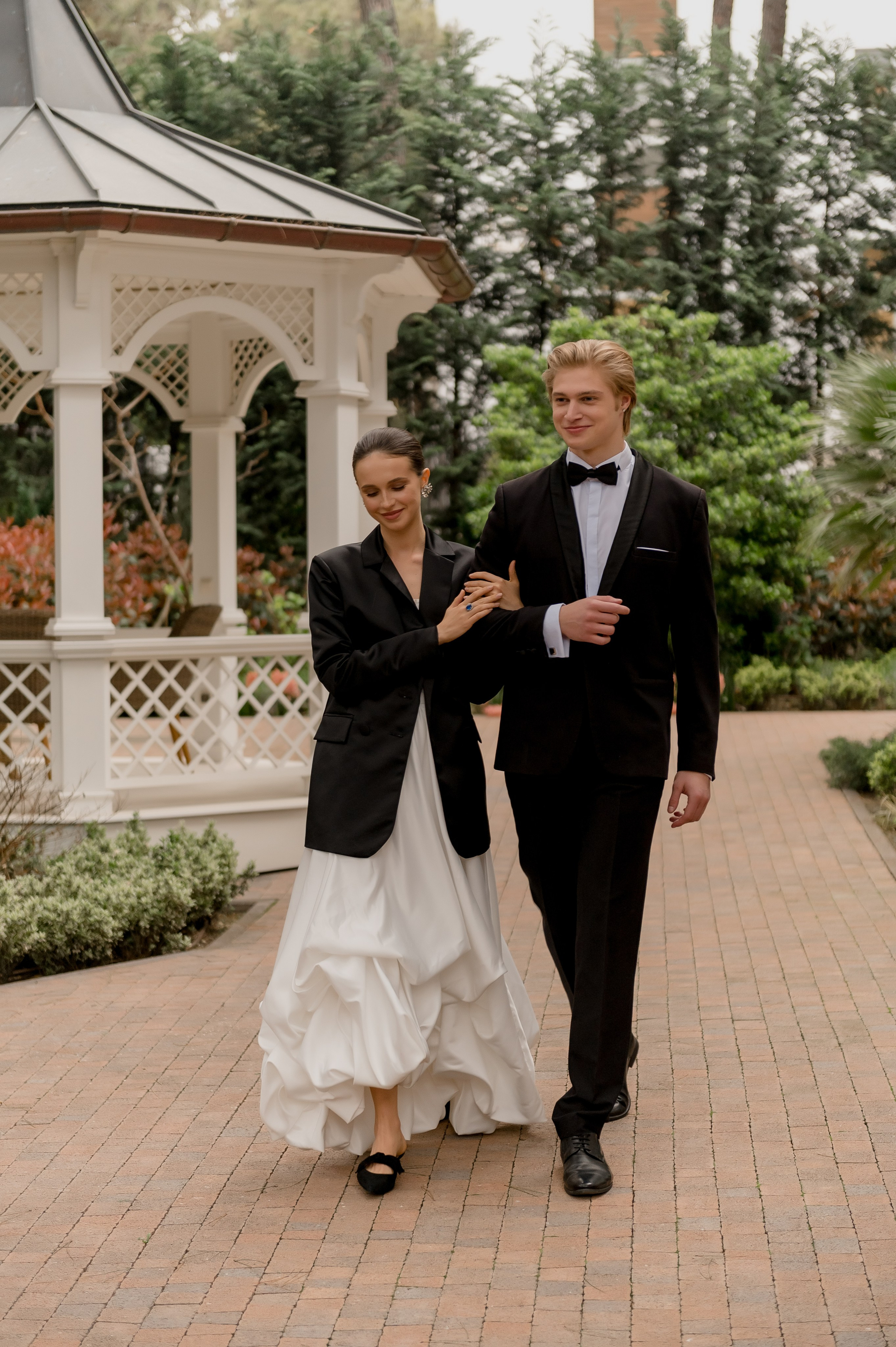 Виктор и Елена. Главная