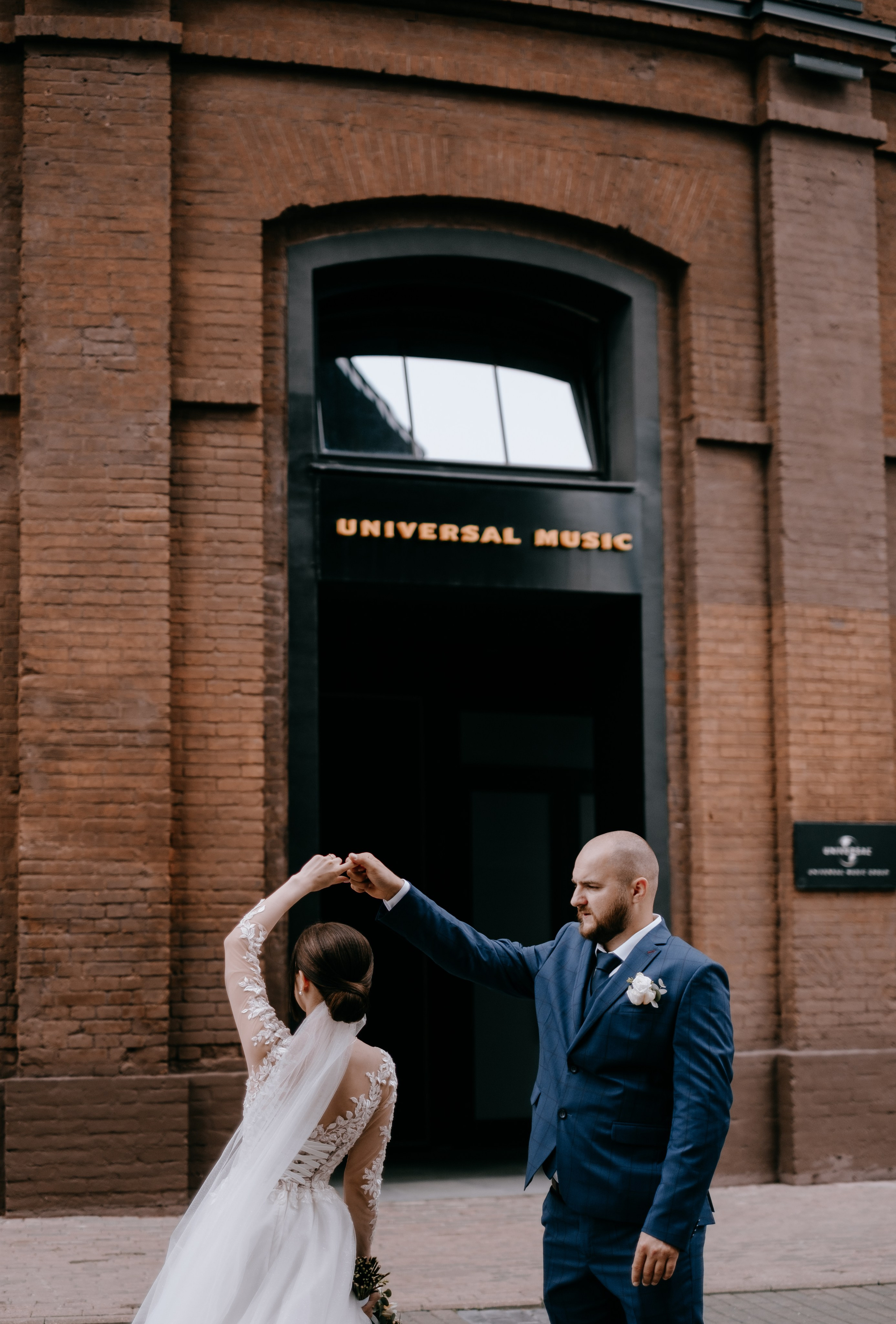 Эльвира & Кирилл. Photographer Victoria Slavnova