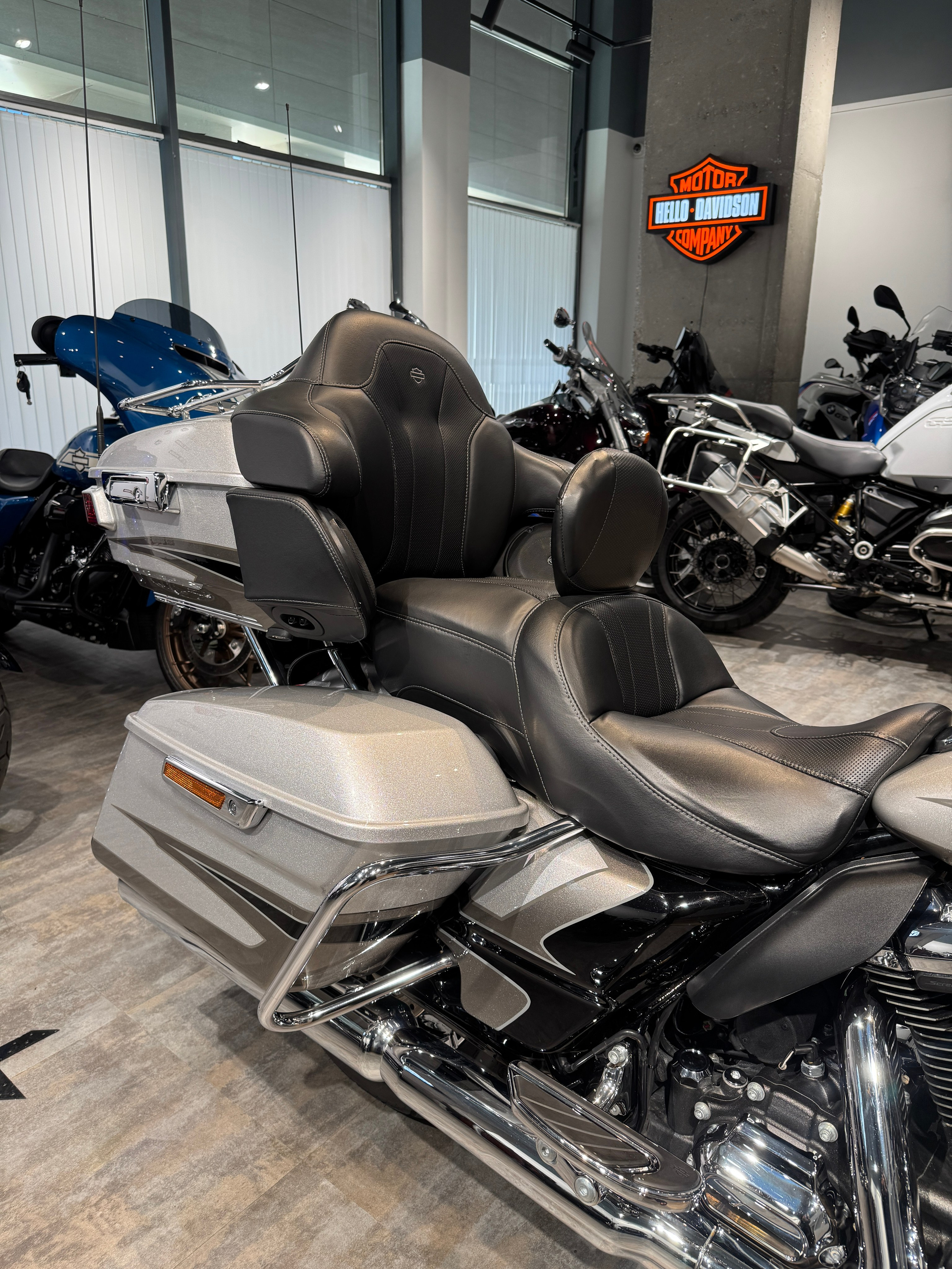 Мотоциклы Harley-Davidson 114 CVO Ultra Limited (Touring)  — купить мотоцикл. Hello Davidson, Москва. Только хорошие мотоциклы…