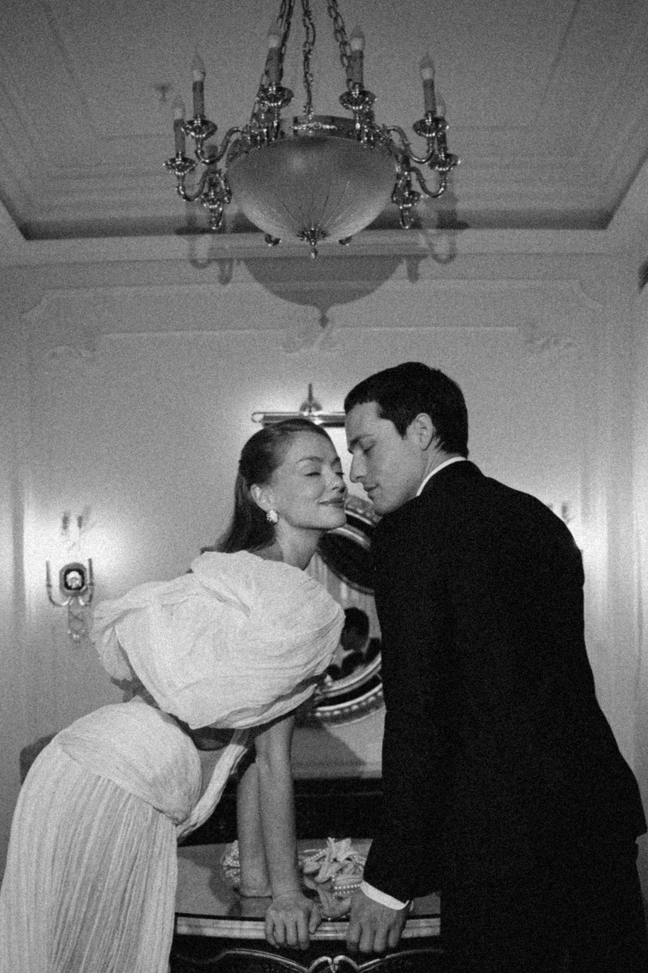 Свадебная фотосъемка в отеле Савой. Свадебный фотограф Москва