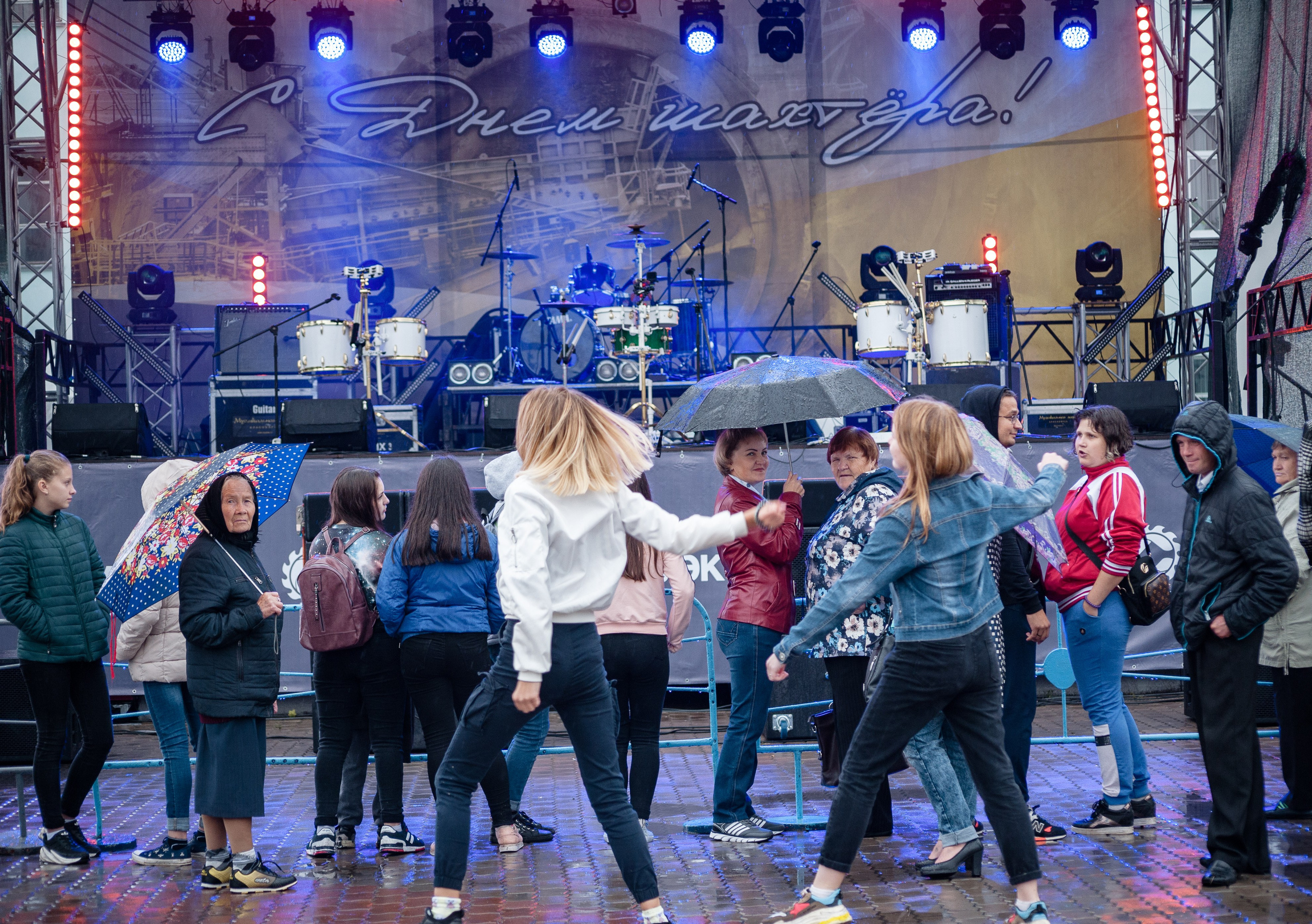 ВЗРОСЛЫЙ РЕПОРТАЖ. Приветствую! Меня зовут Александра, я занимаюсь репортажной и предметной съемкой в Красноярске