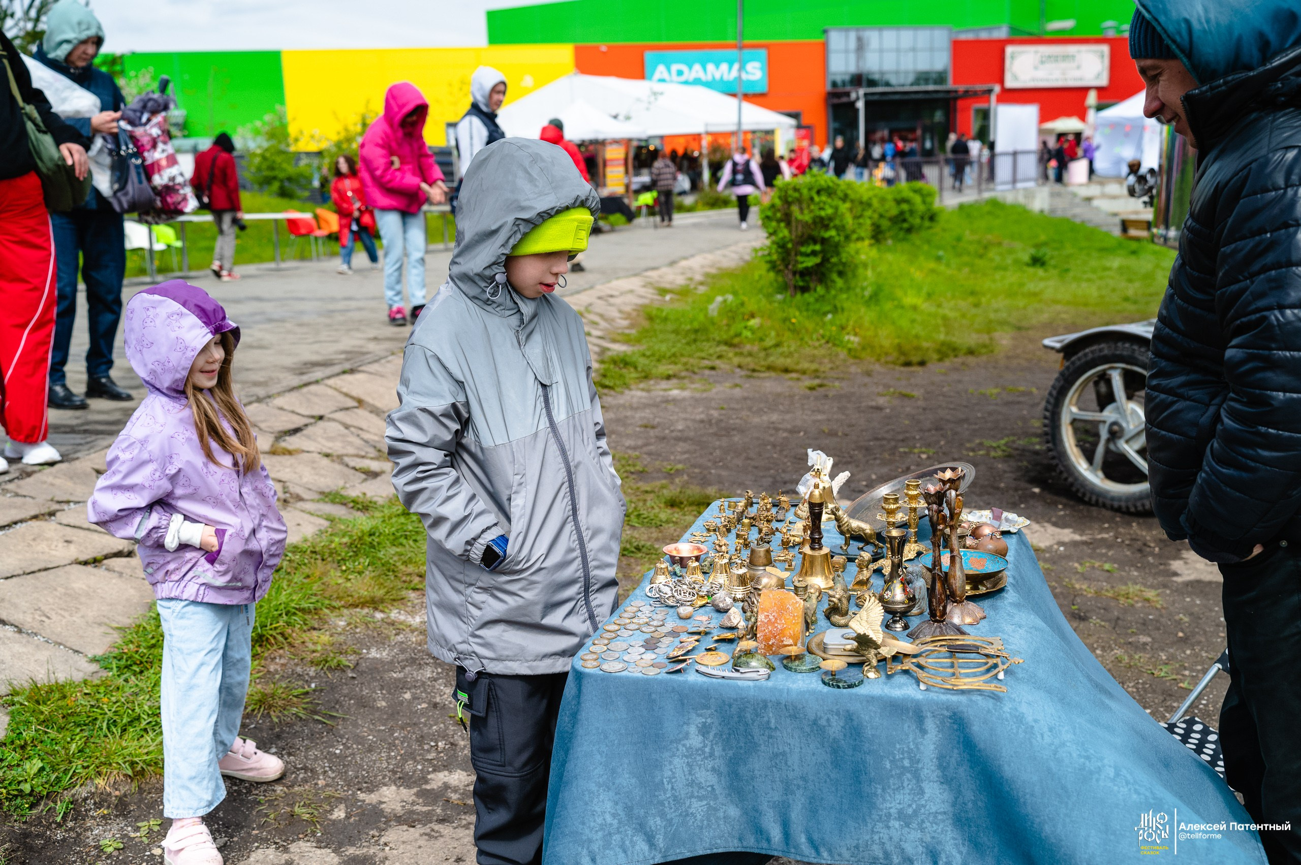 Фестиваль сказок Дикоросы. Екатеринбург. Май 2024. Репортажный и концертный фотограф Алексей Патентный в Екатеринбурге