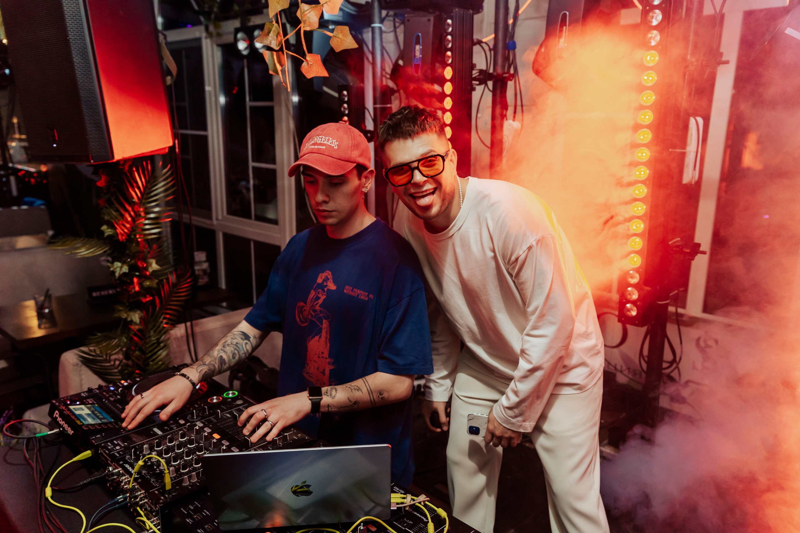 Вечеринки. Главная