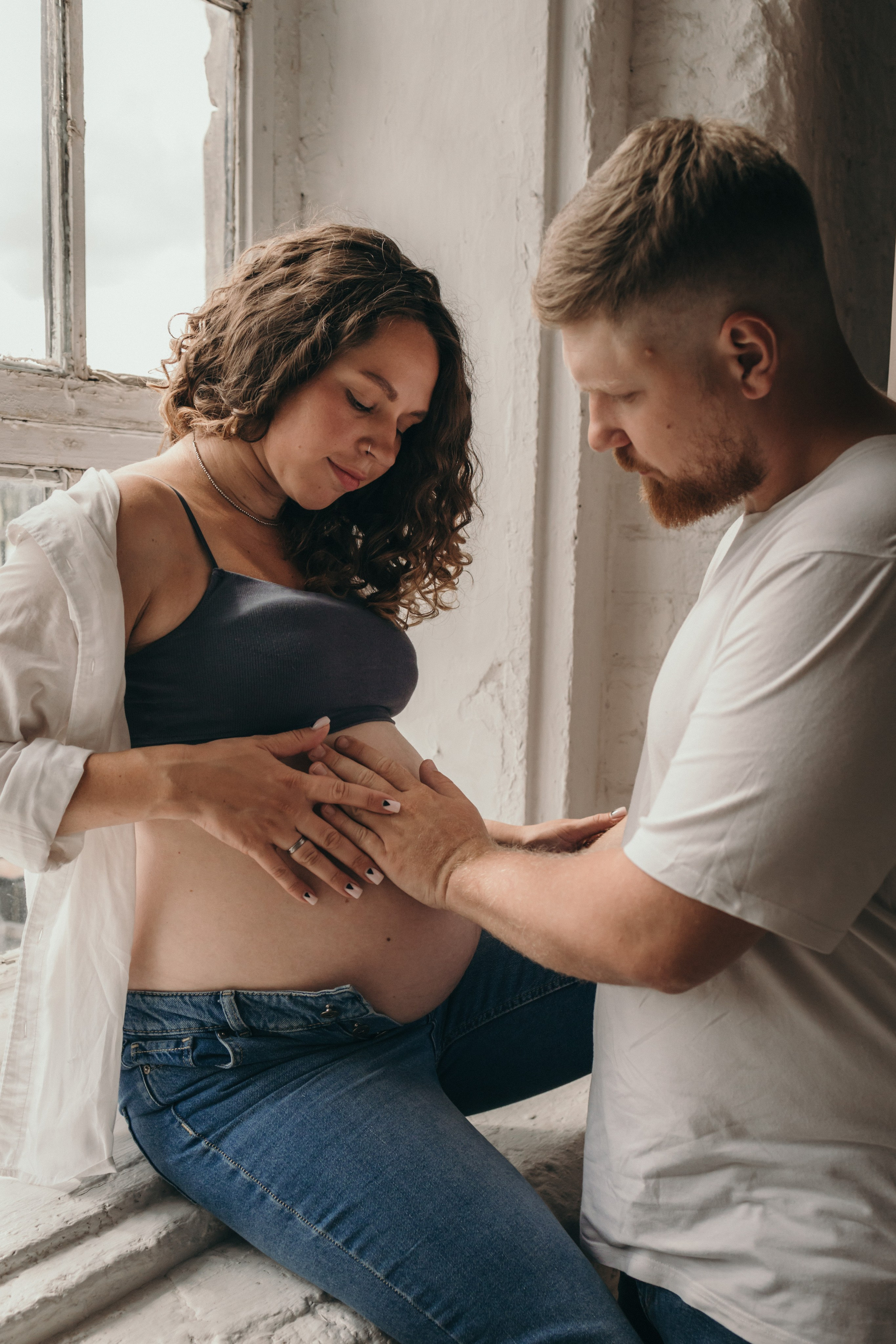 Фотосессия беременности в студии в Балашихе для Надюши и Романа. Семейный фотограф в Москве, Щелково, Фрязино _ Виктория Степанова