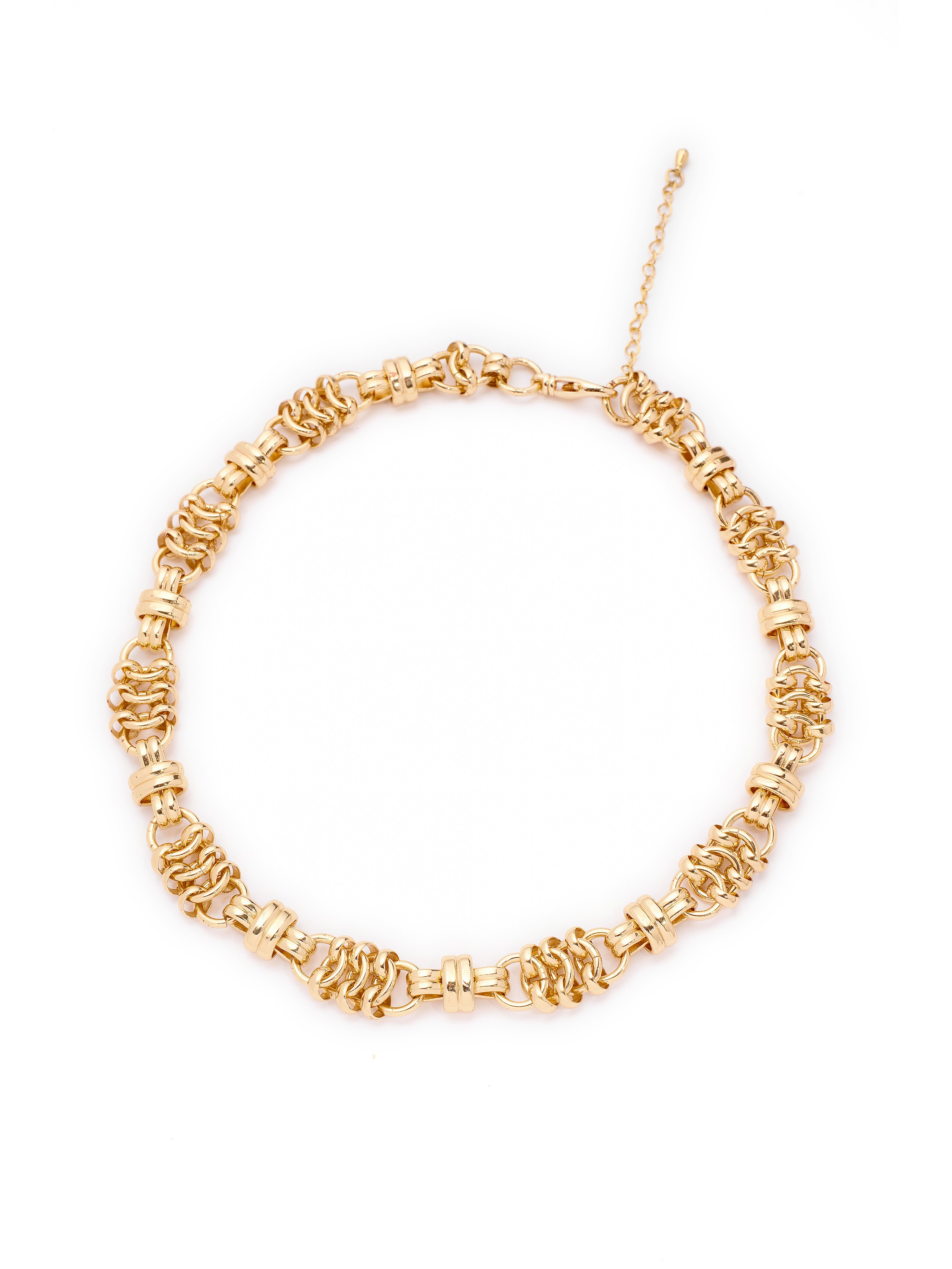 Съемка каталога для бижутерии. Контент фотограф для бизнеса и маркет-плейсов