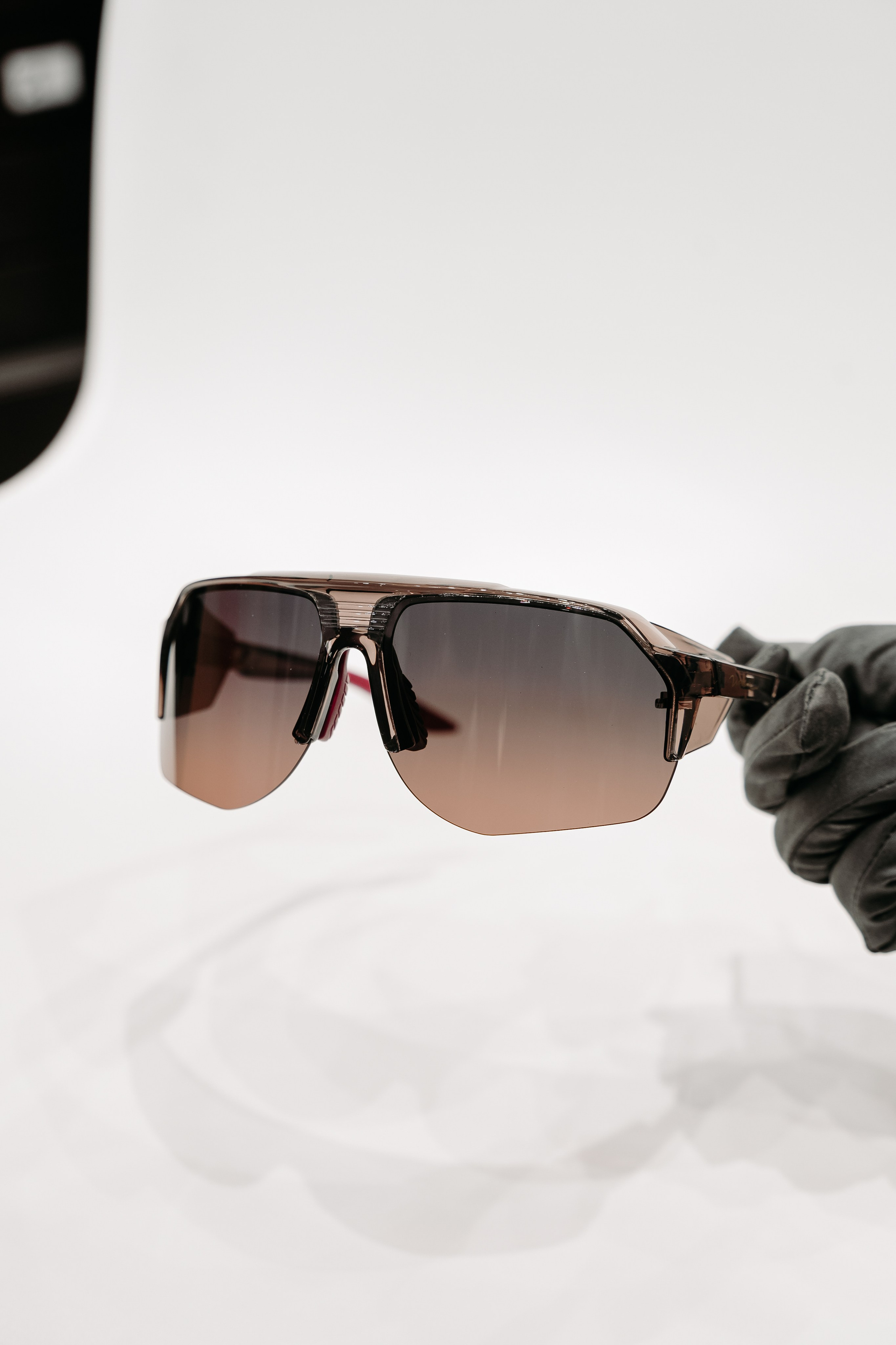 Оптическая_выставка. Репортажный и свадебный фотограф в Москве Рая Небогатова