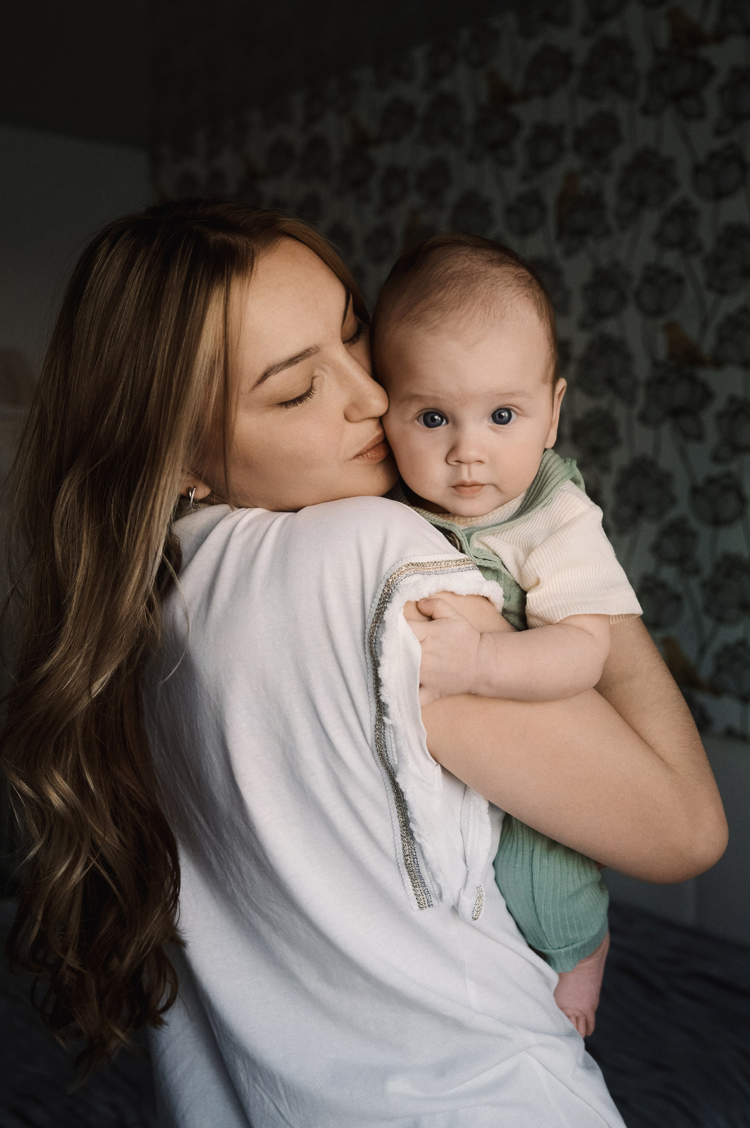 Уютные домашние фотосессии от профессионального фотографа в Самаре Евгении Кутомановой. Фотограф в Самаре Евгения Кутоманова. Индивидуальные, имиджевые и свадебные фотосессии