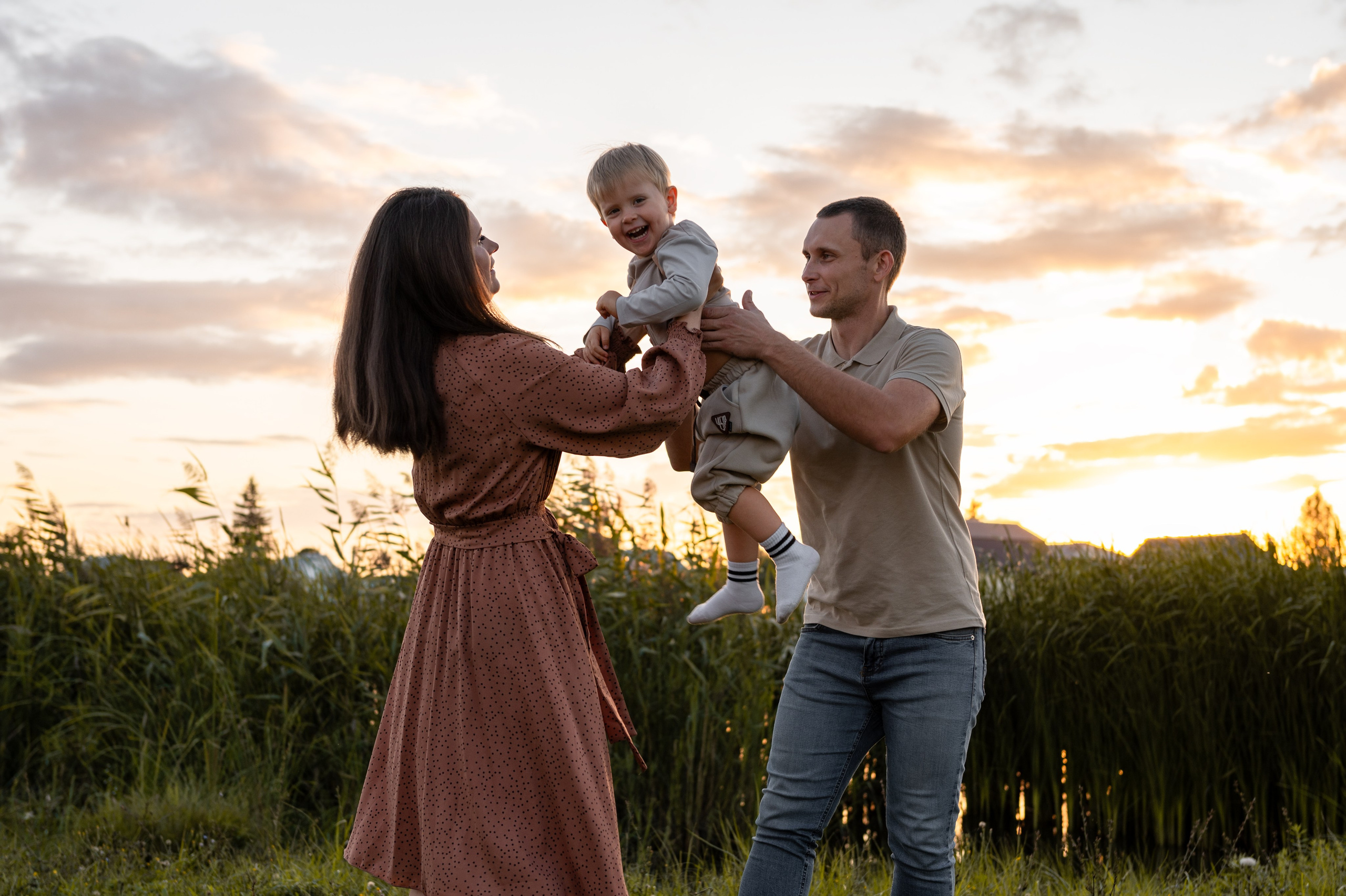 Саша, Антон и Мирон. Главная