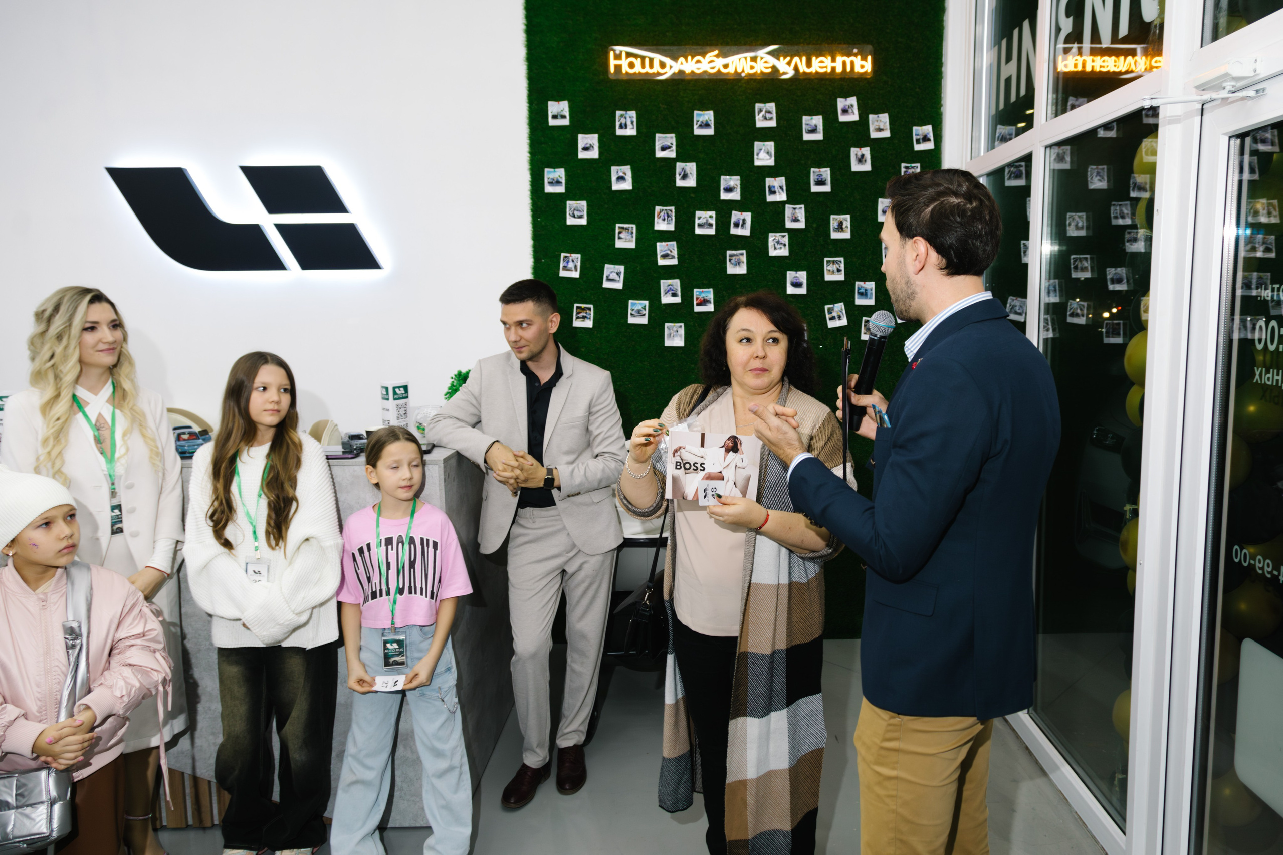 Открытие автосалона Li Auto. Артур Иликчян — Wedding & Event фотограф в Краснодаре