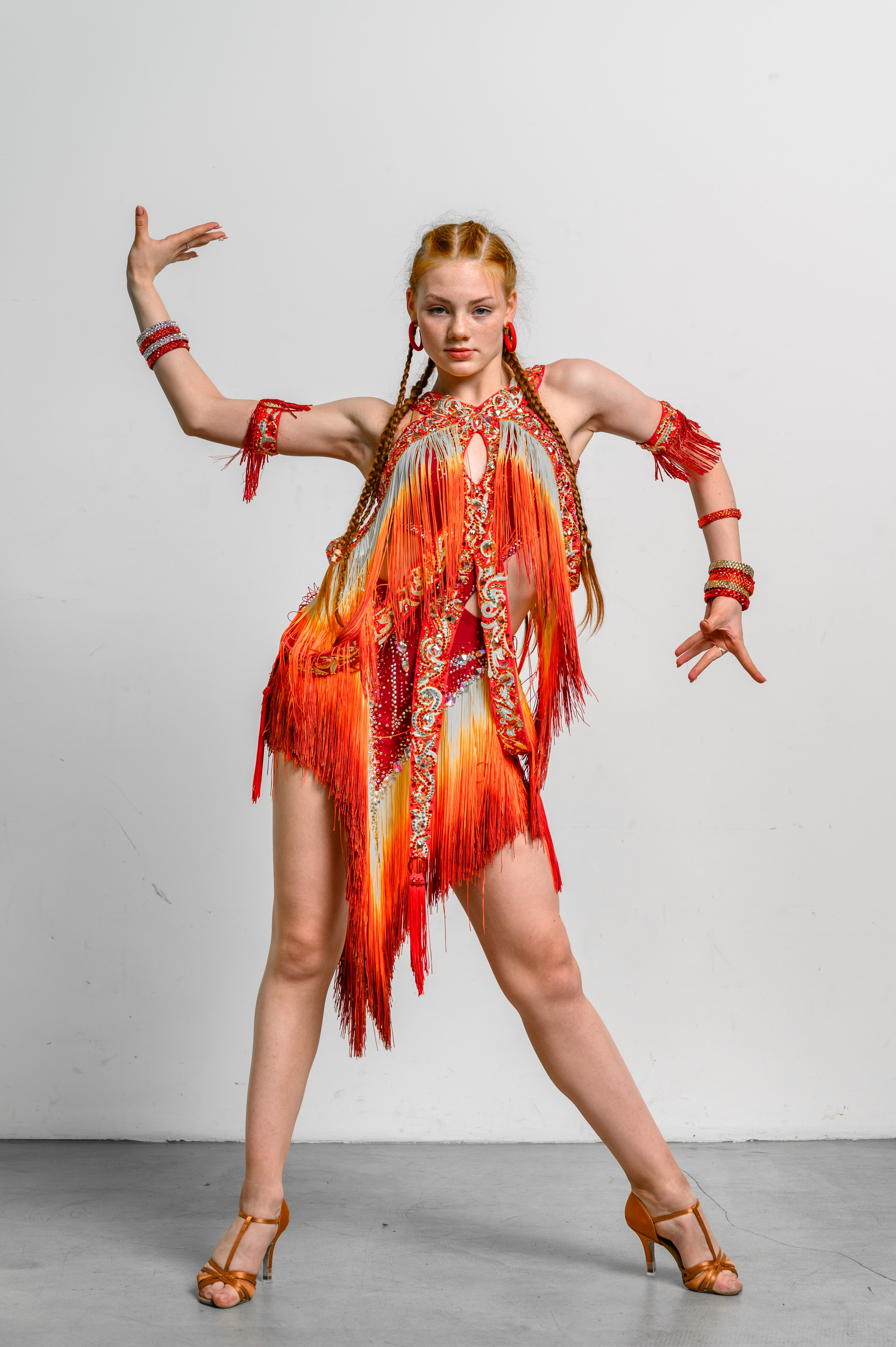 Студийная танцевальная съемка. Фотограф Светозар Андреев