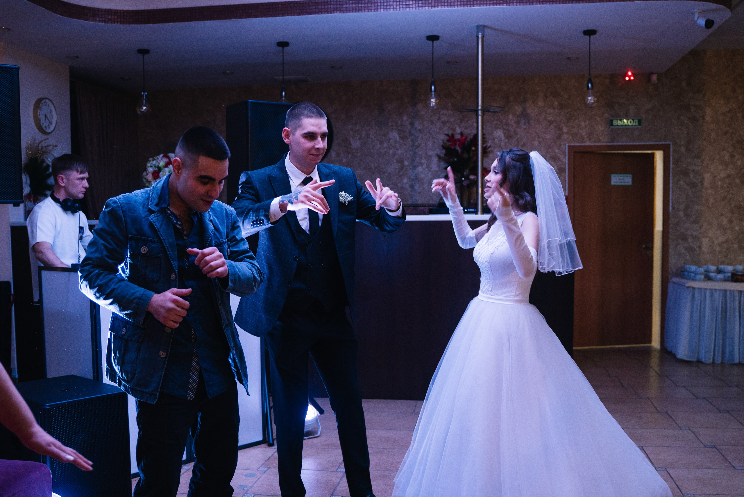 Свадьба Максима и Лилии. Дипломированный фотограф в Новосибирске. Фотографирую свадьбы, репортажи, индивидуальные фотосессии, lovestory(семейные)