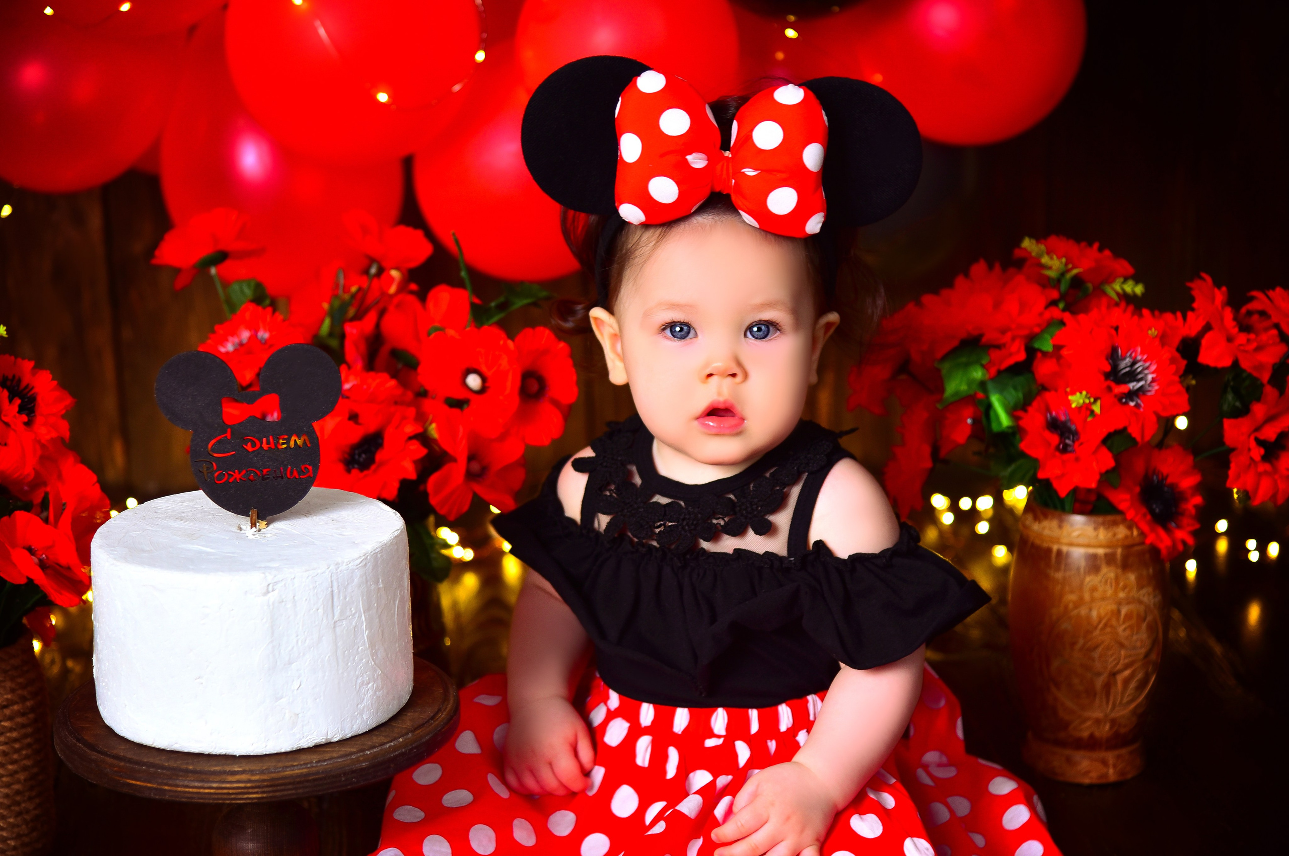 Малышки Антураж