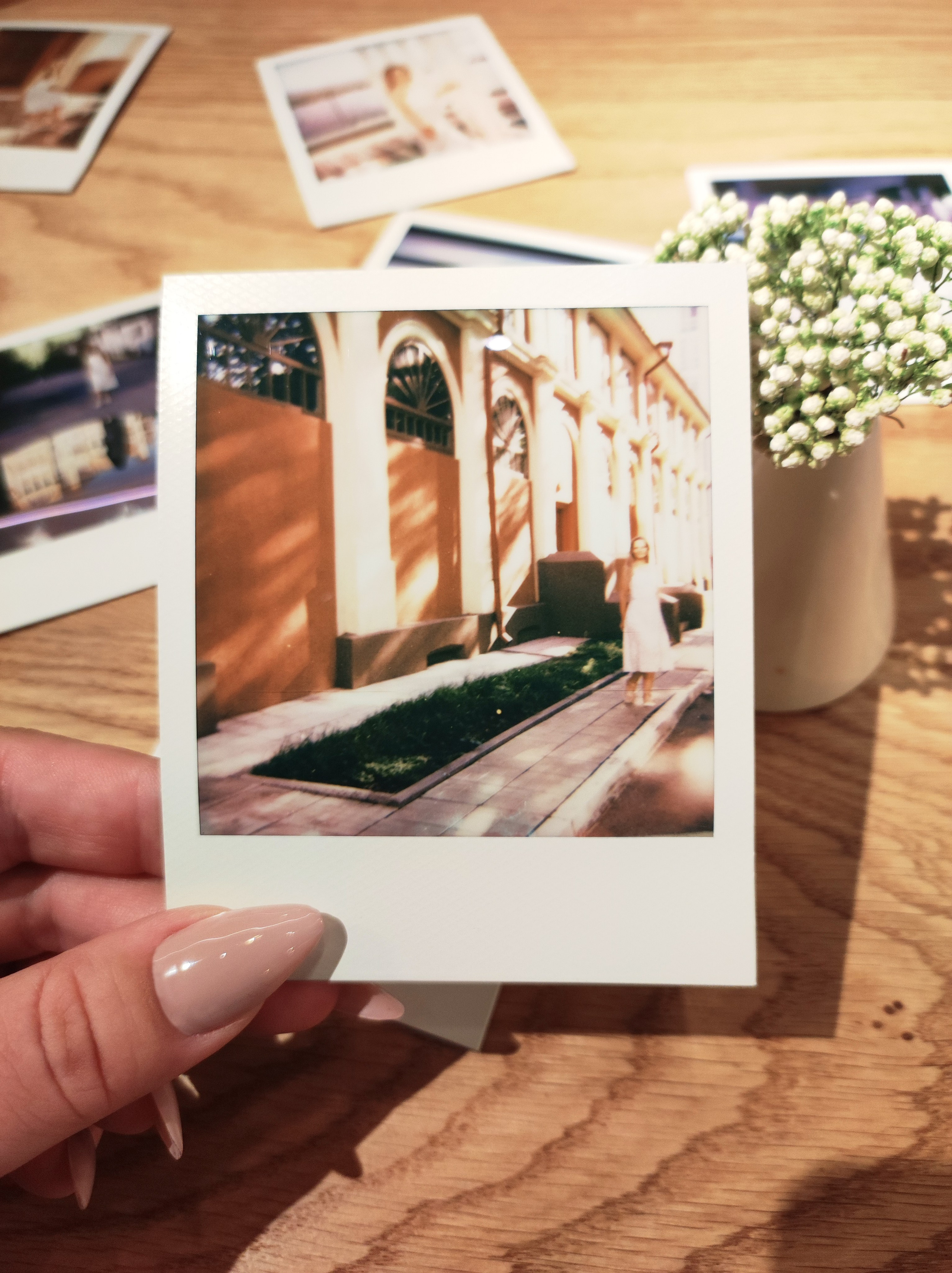 Анна. Съёмка на Полароид. Фотограф Регина Крикунова г. Красноярск