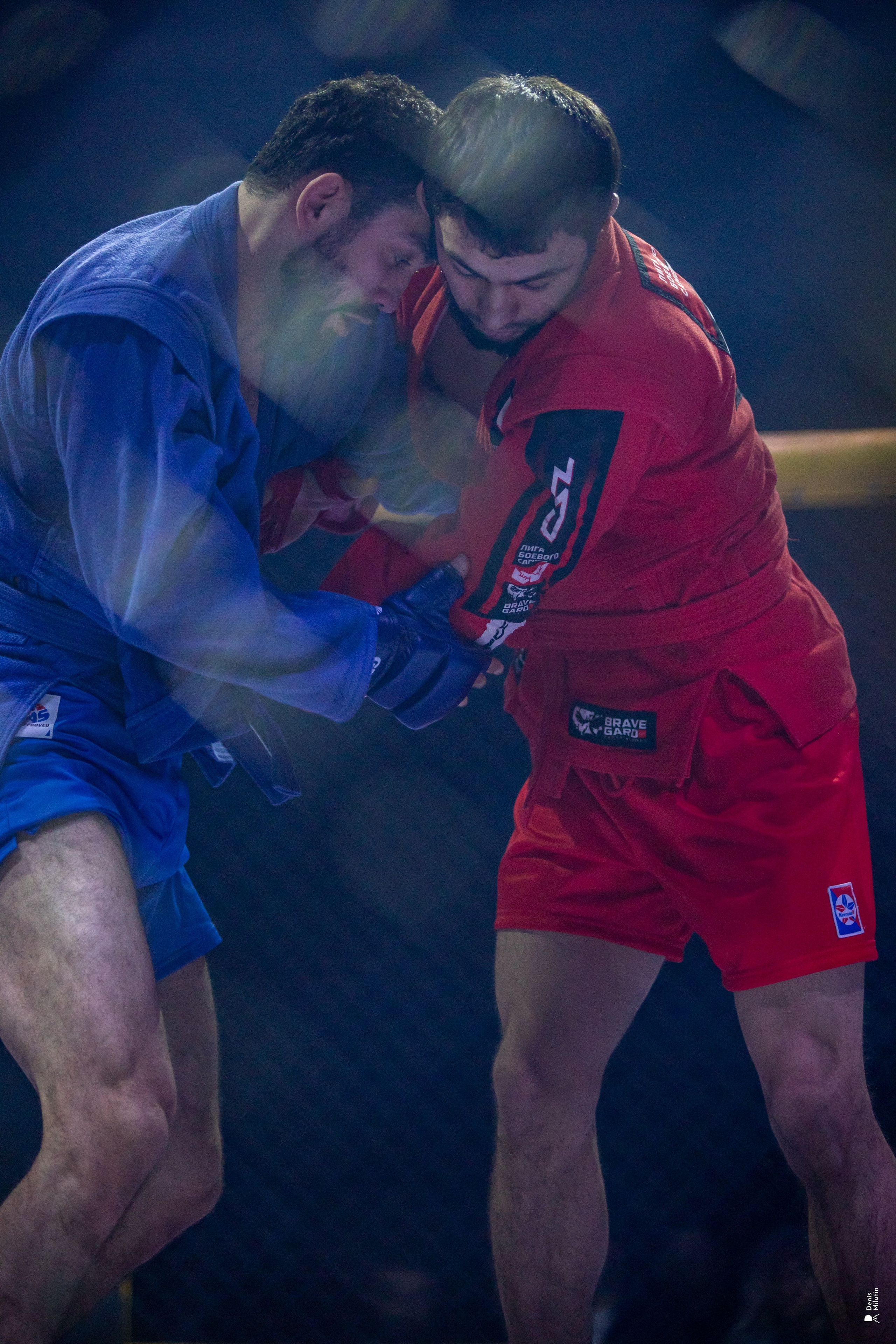 Бои в клетке «Северный Воин». Портретный фотограф Денис Милютин