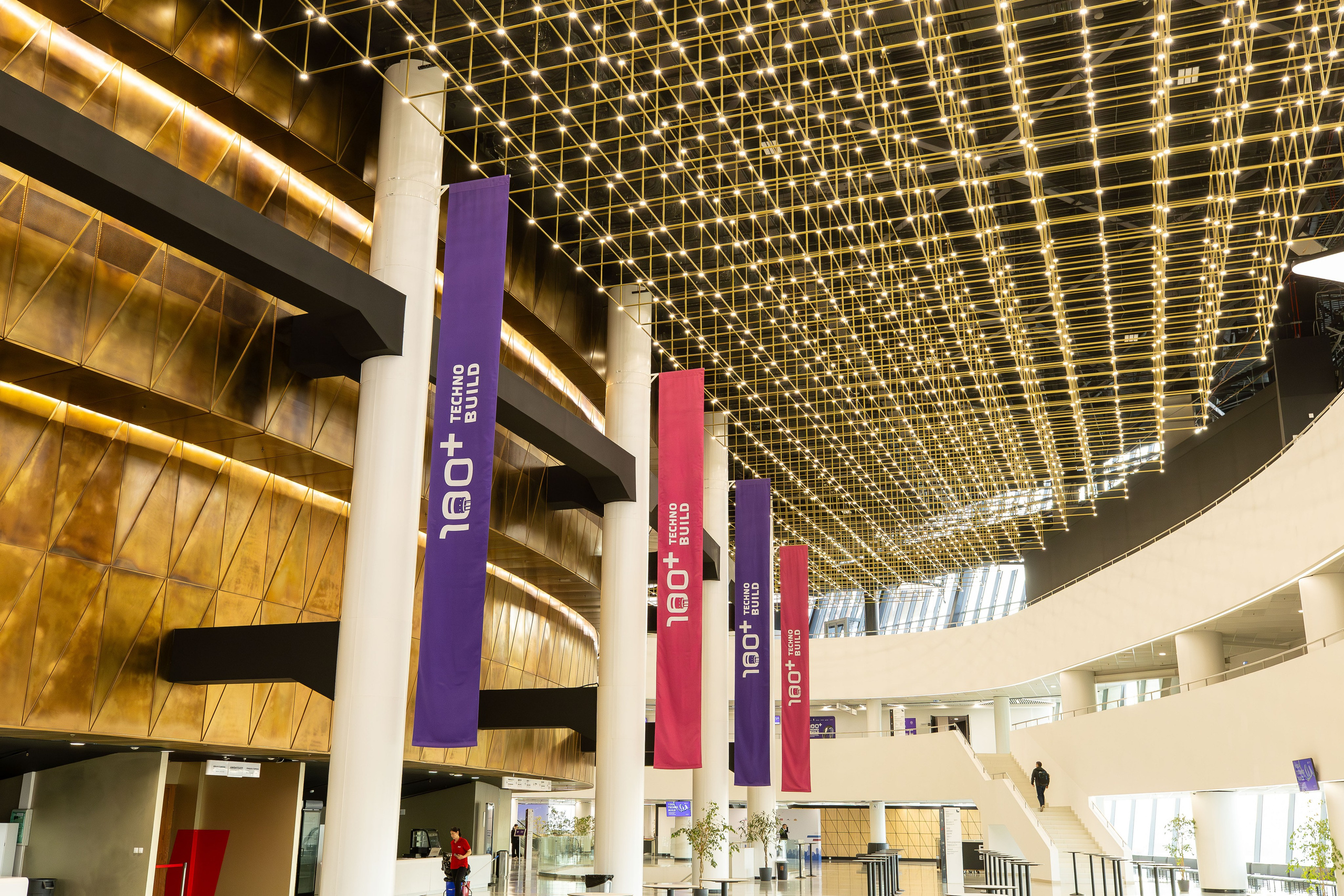 Фото и видео бизнес-проектов. Свадебный, семейный видеограф и фотограф в Екатеринбурге Николай Рыков