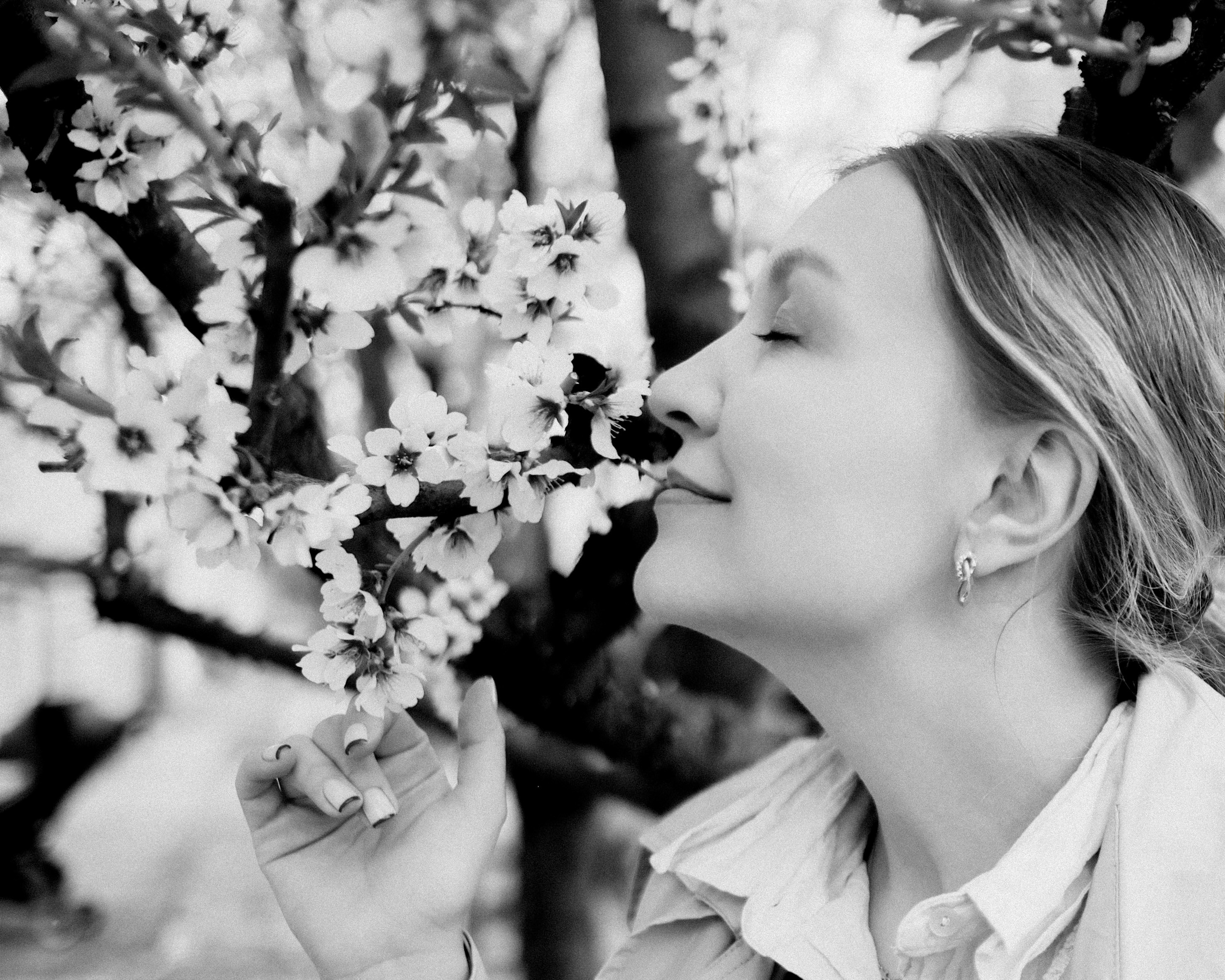 Elena. Blooming in Budapest. Portrait photographer Olga Prokopova based in Budapest