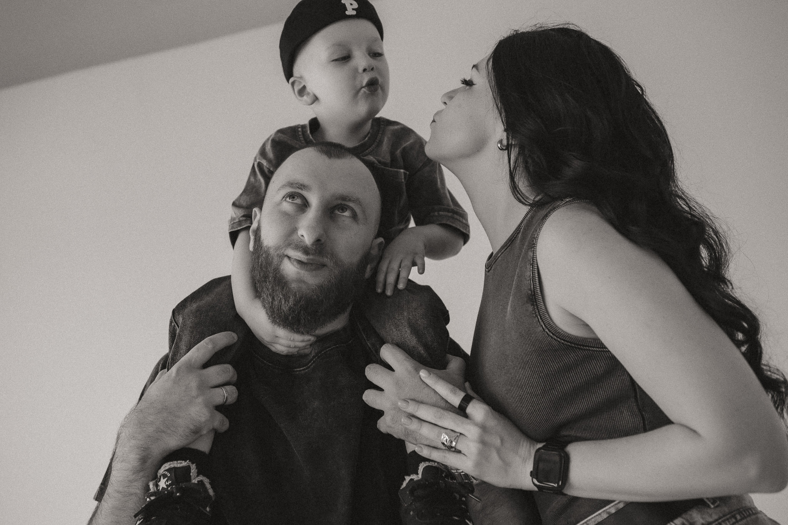 Настя, Тимур и Георгий. Семейный фотограф и детский фотограф в Волгограде Алеся Бутакова — дет