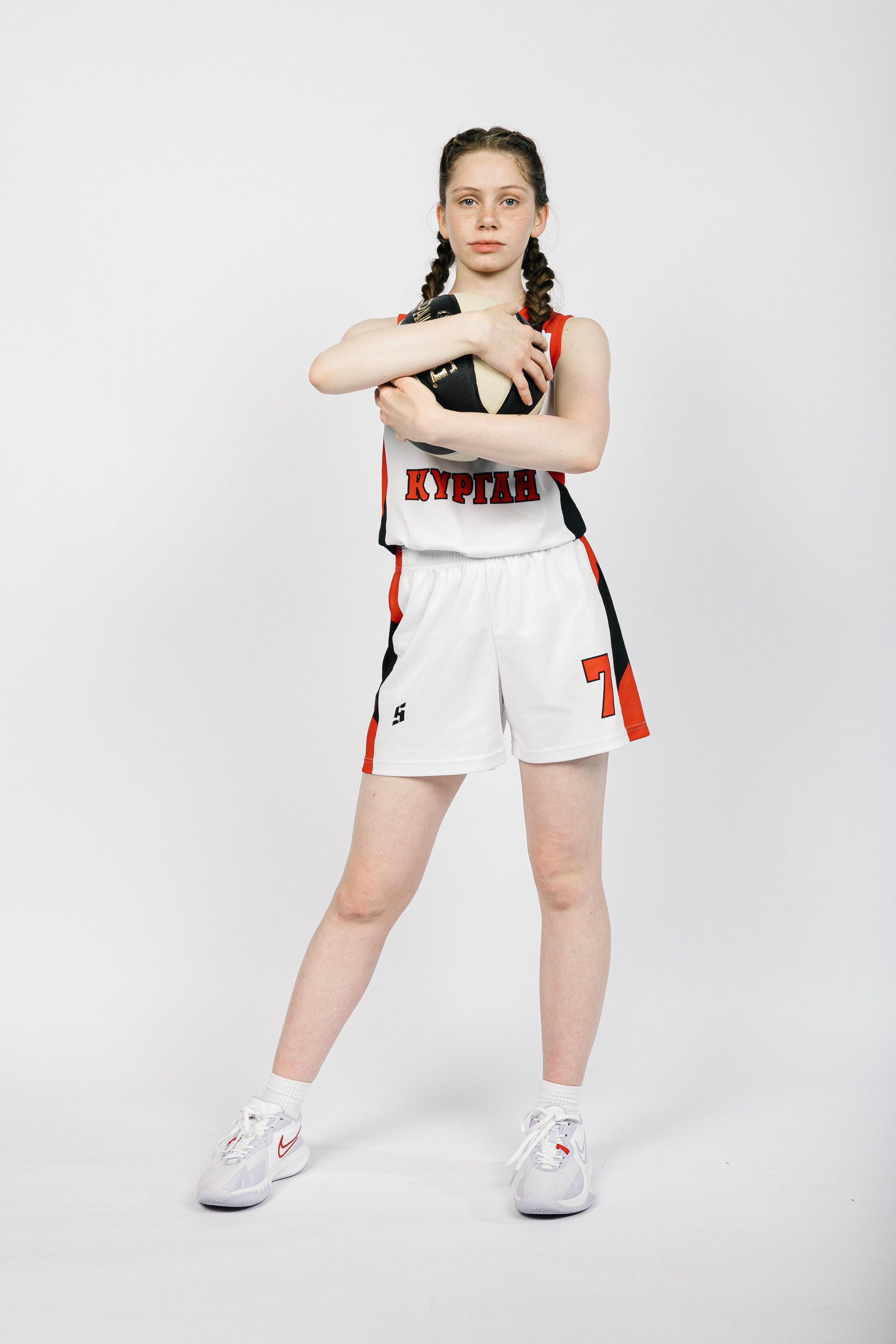 Сборная ДЮСШ № 2 по баскетболу. MIG — студия спортивной фотографии Михаила Голянского