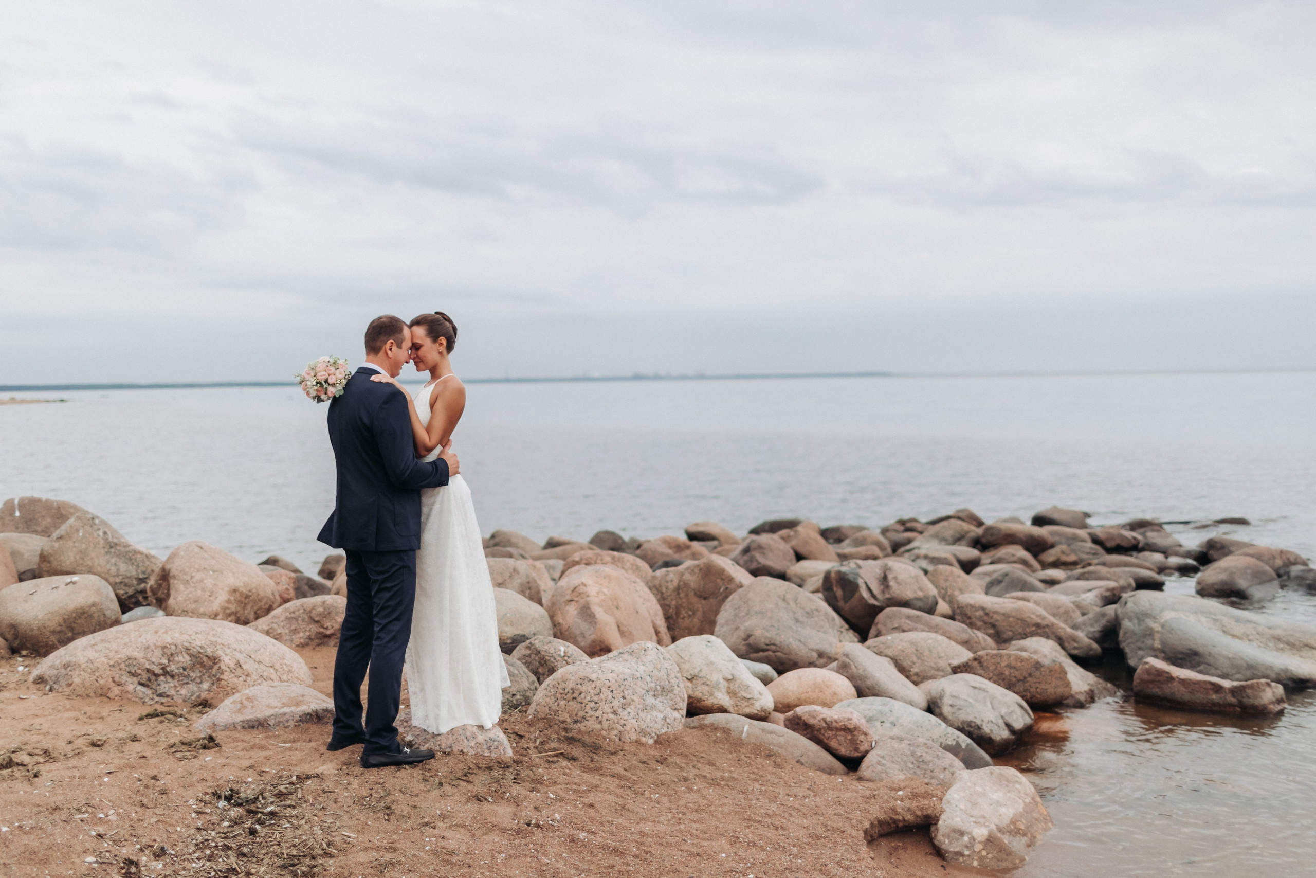 Кирилл и Олеся (Санкт-Петербург, Россия). Destination wedding photographer Peter Letu