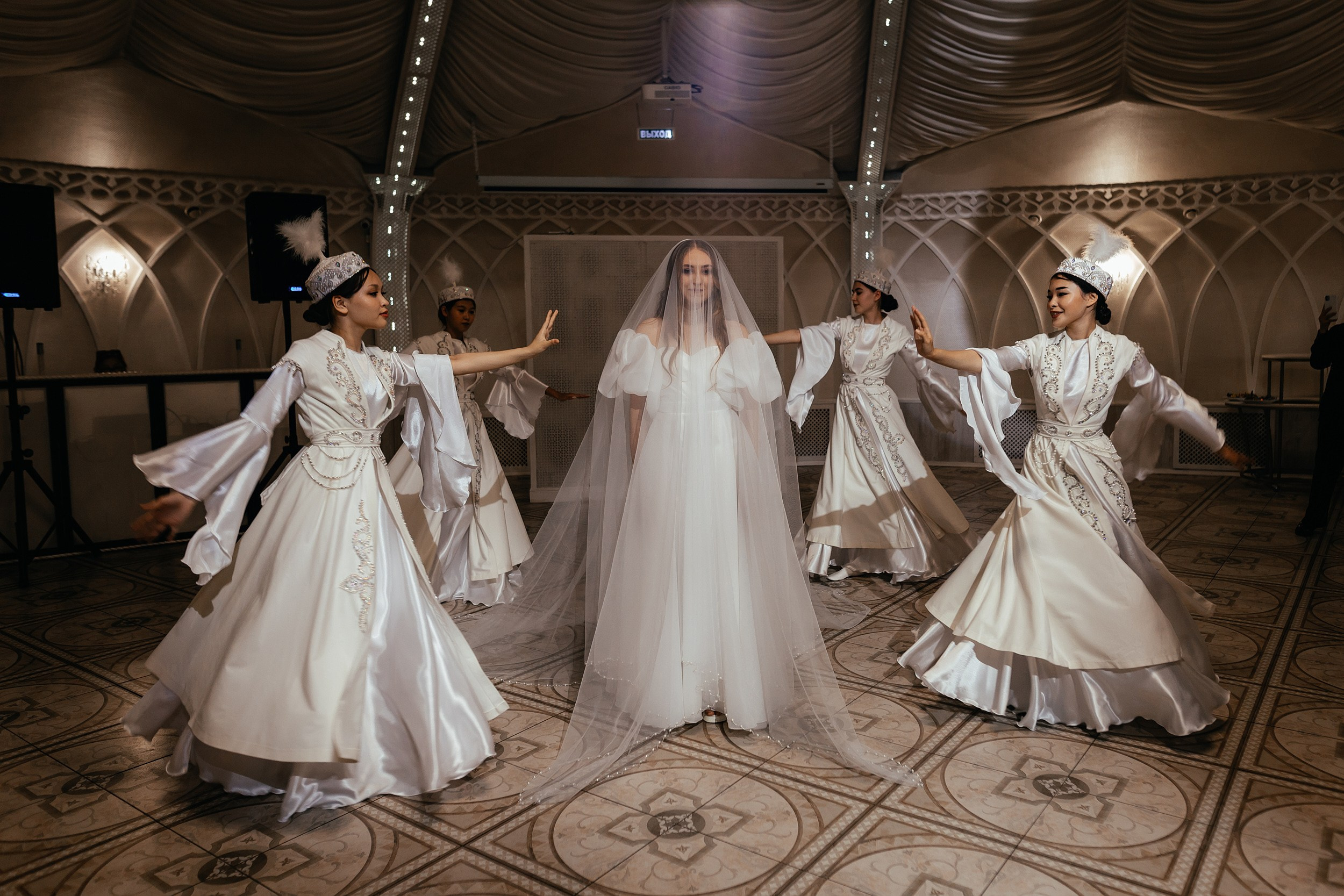 Сунгат и Аделина. Свадебный, репортажный фотограф в Тюмени Сергей Тапилин