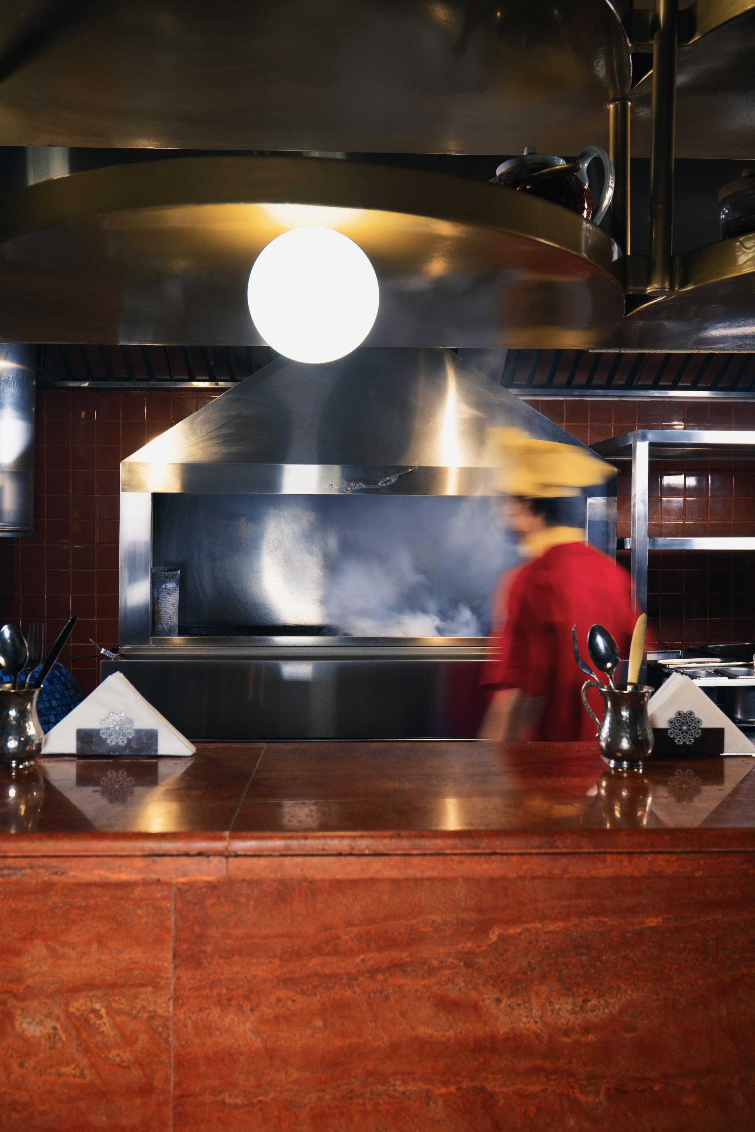 Коммерческая ретушь. Илья Игнатченко — фотограф