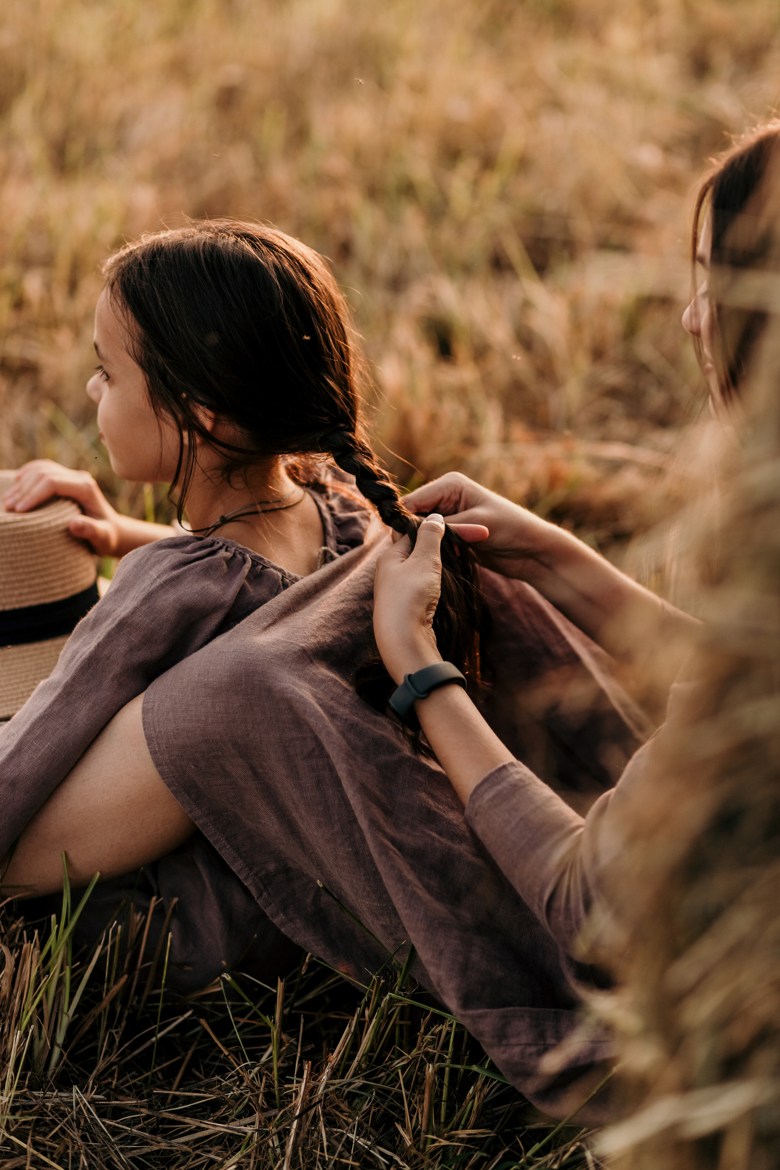 ДЕВЧОНКИ В СТОГАХ. Семейный Фотограф в Санкт-Петербурге Пушкин Анастасия Дьяконенкова