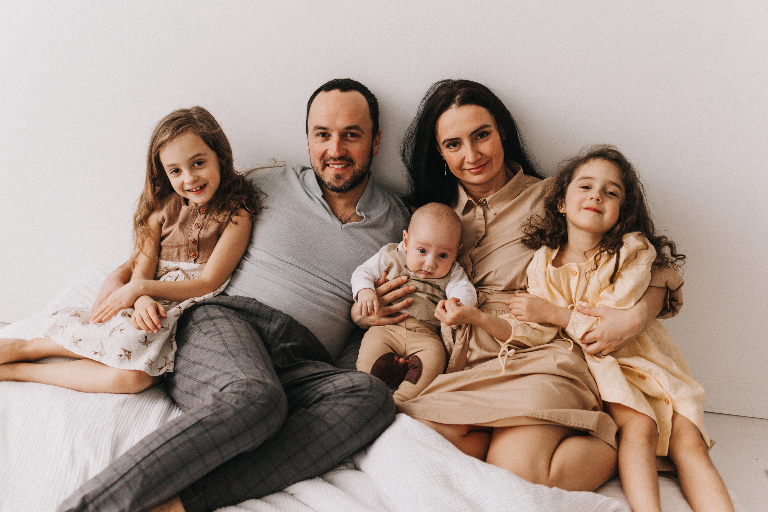 ИРИНА, АНДРЕЙ, МИРА, КИРА И ЛЕОН. Семейный Фотограф в Санкт-Петербурге Пушкин Анастасия Дьяконенкова