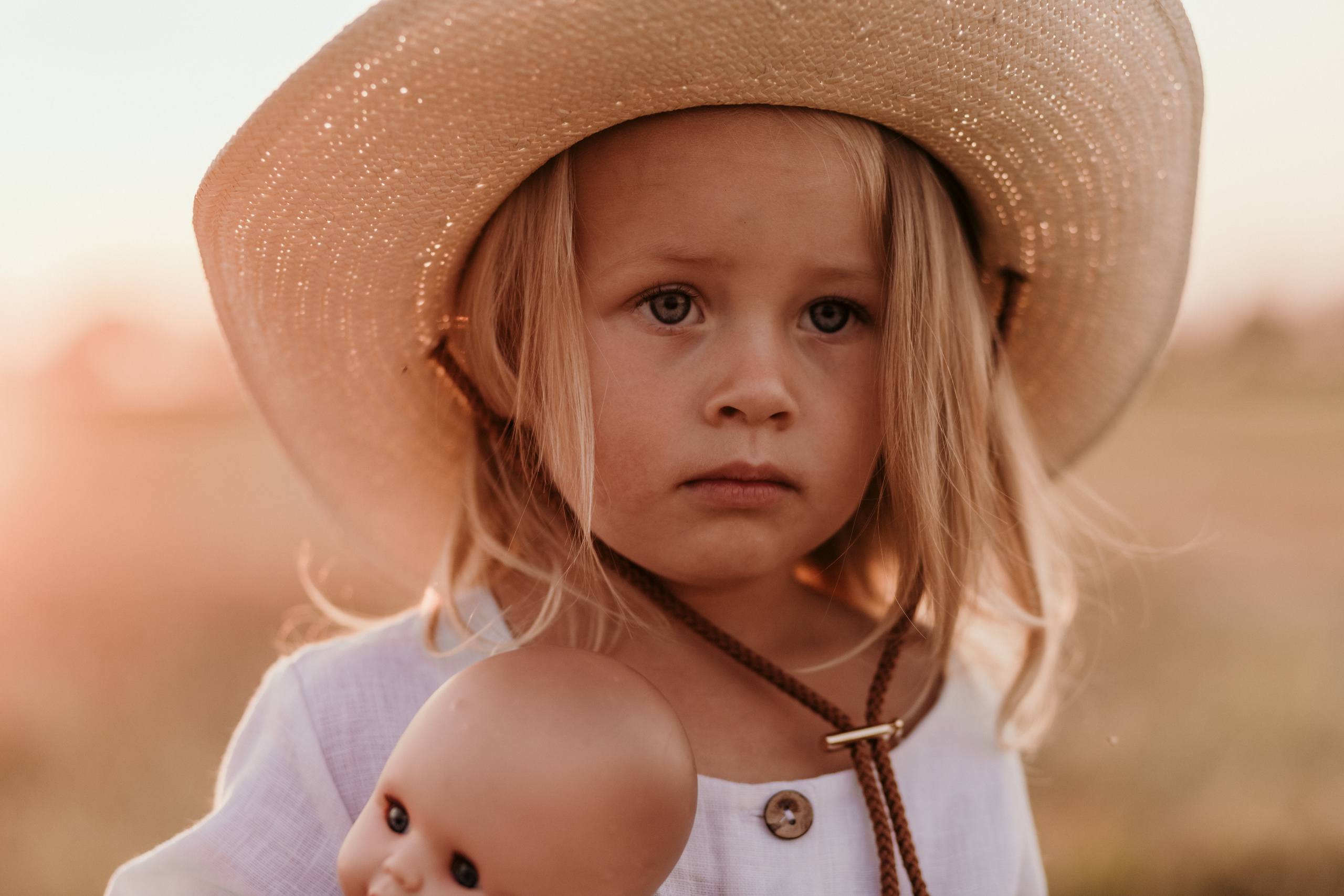 ДЕВЧОНКИ В СТОГАХ. Семейный Фотограф в Санкт-Петербурге Пушкин Анастасия Дьяконенкова