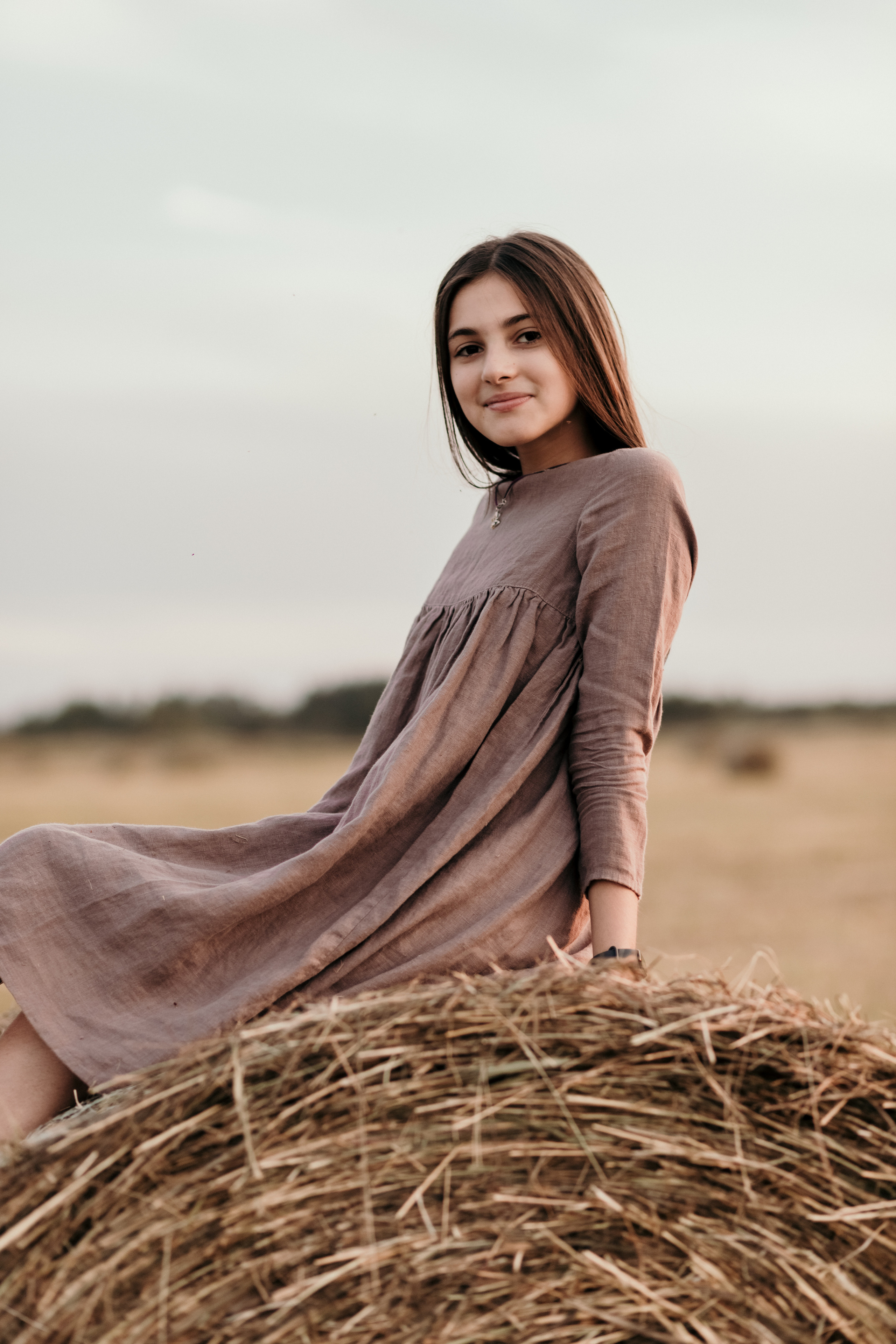 ДЕВЧОНКИ В СТОГАХ. Семейный Фотограф в Санкт-Петербурге Пушкин Анастасия Дьяконенкова