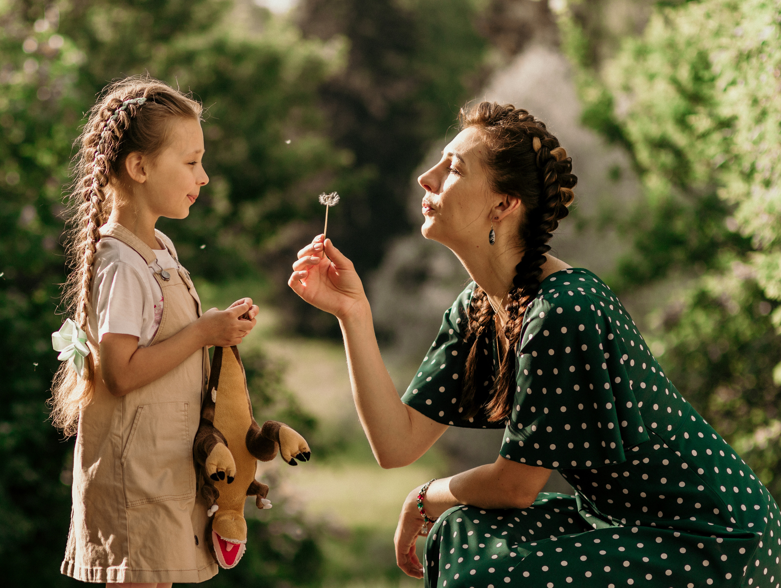 ЕЛЕНА И&nbsp;ВЕРОНИКА