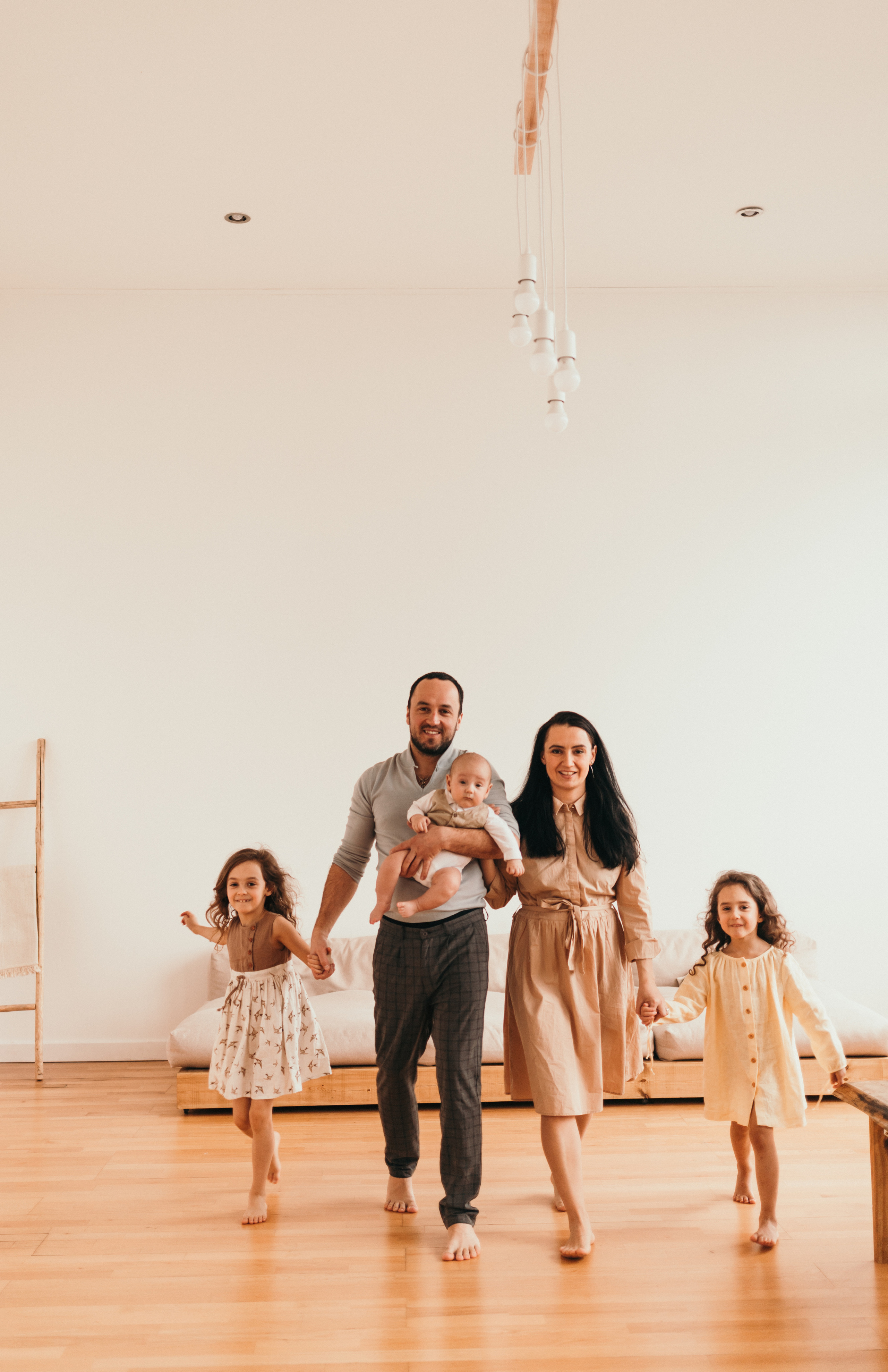 ИРИНА, АНДРЕЙ, МИРА, КИРА И ЛЕОН. Семейный Фотограф в Санкт-Петербурге Пушкин Анастасия Дьяконенкова