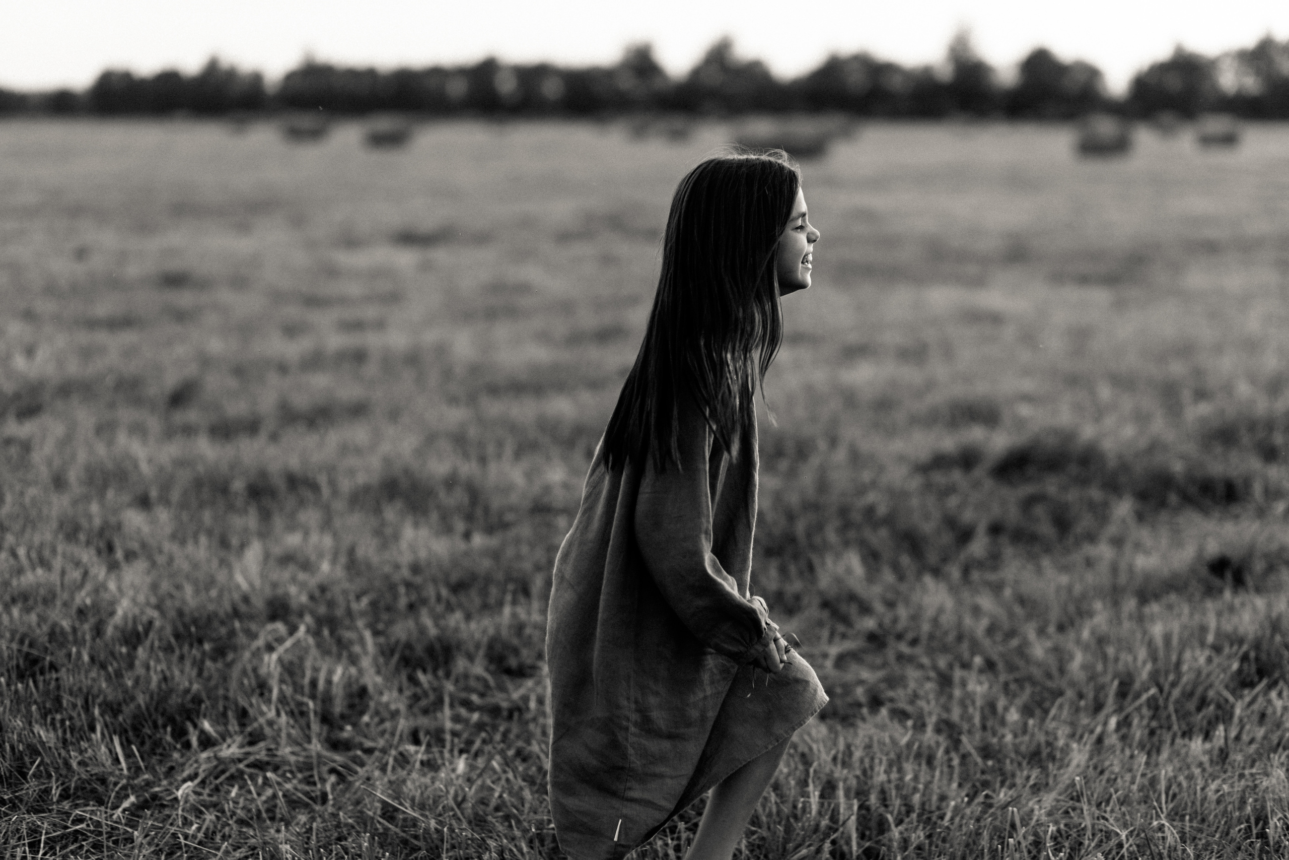 ДЕВЧОНКИ В СТОГАХ. Семейный Фотограф в Санкт-Петербурге Пушкин Анастасия Дьяконенкова