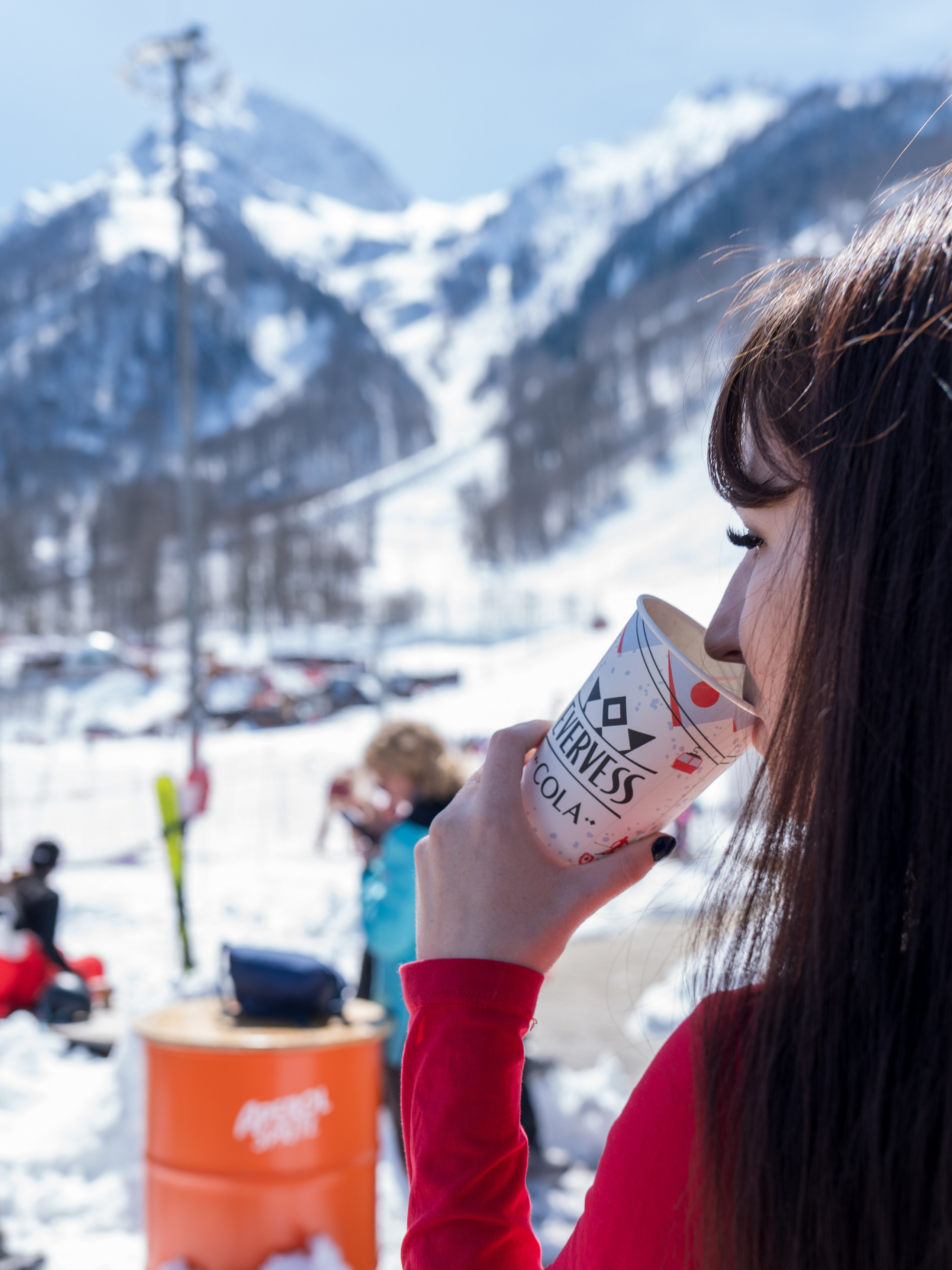 Компания «EVERVESS»: отчет с точек продаж на курортах Красной Поляны. Репортажный фотограф в Красной Поляне и Сочи Павлюченко Екатерина