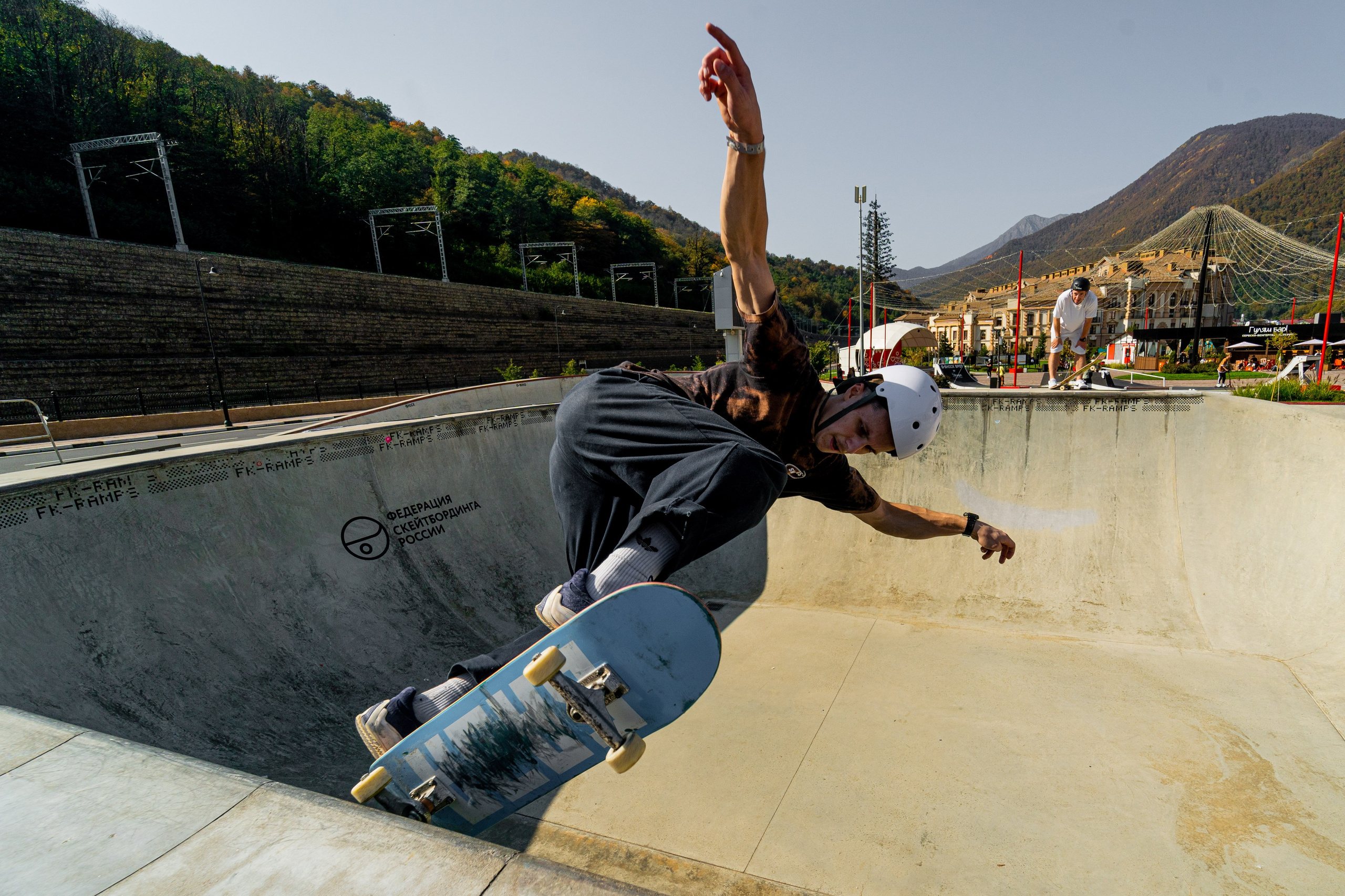 Чемпионат России по скейтбордингу на курорте Красная Поляна 2022. Репортажный фотограф в Красной Поляне и Сочи Павлюченко Екатерина
